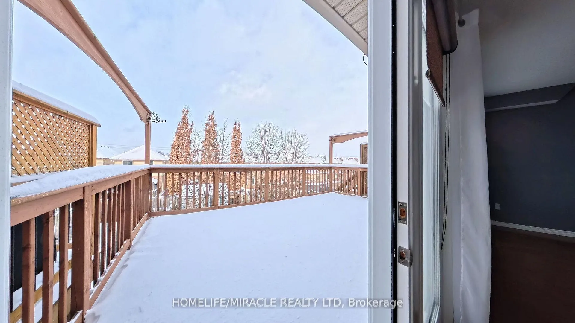 Photo 19 of 919 Zeller Crescent, Kitchener, Grand River South — HOMEH