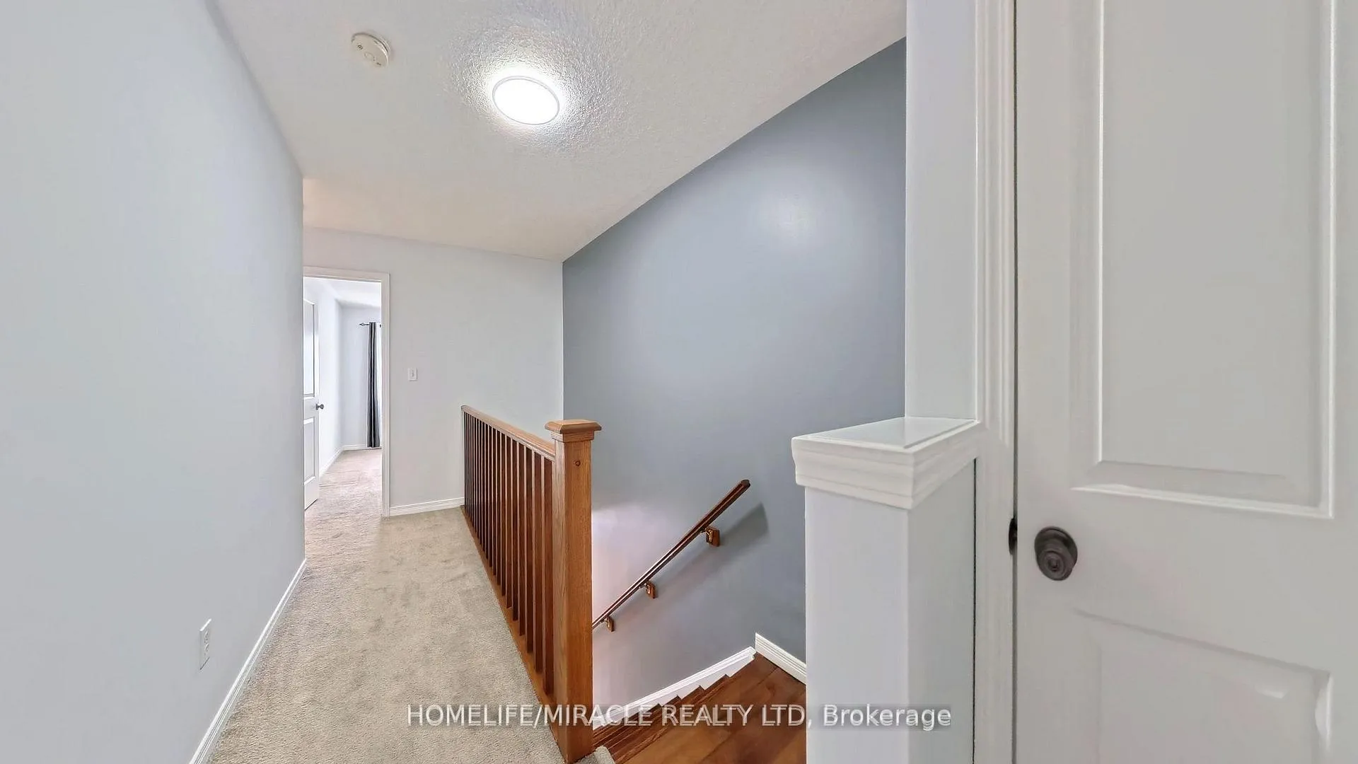 Photo 34 of 919 Zeller Crescent, Kitchener, Grand River South — HOMEH