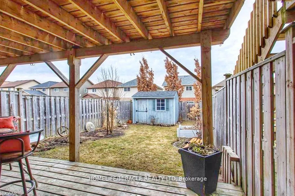 Photo 44 of 919 Zeller Crescent, Kitchener, Grand River South — HOMEH