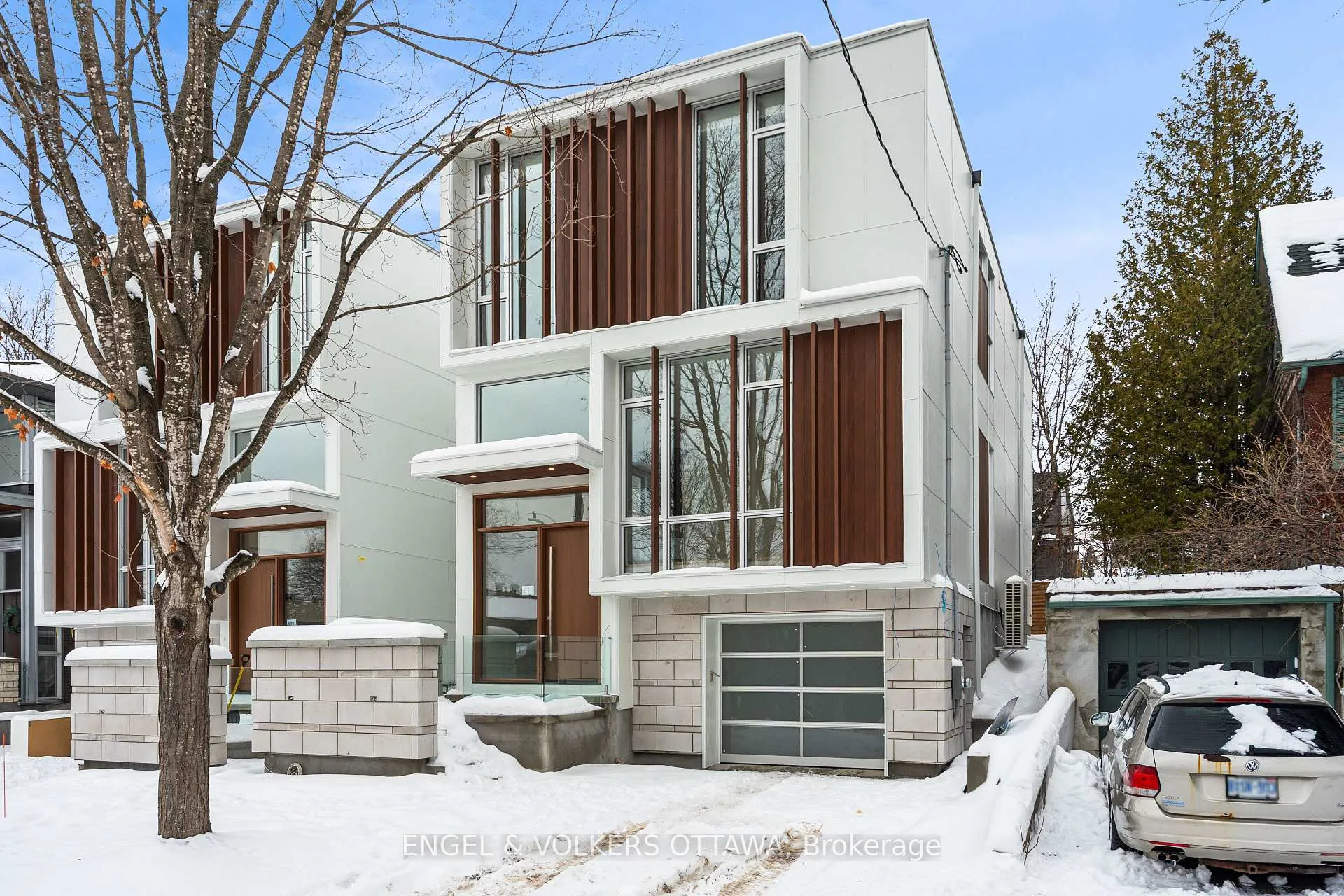 Photo 1 of 579 Melbourne Avenue, Ottawa, McKellar/Highland — HOMEH