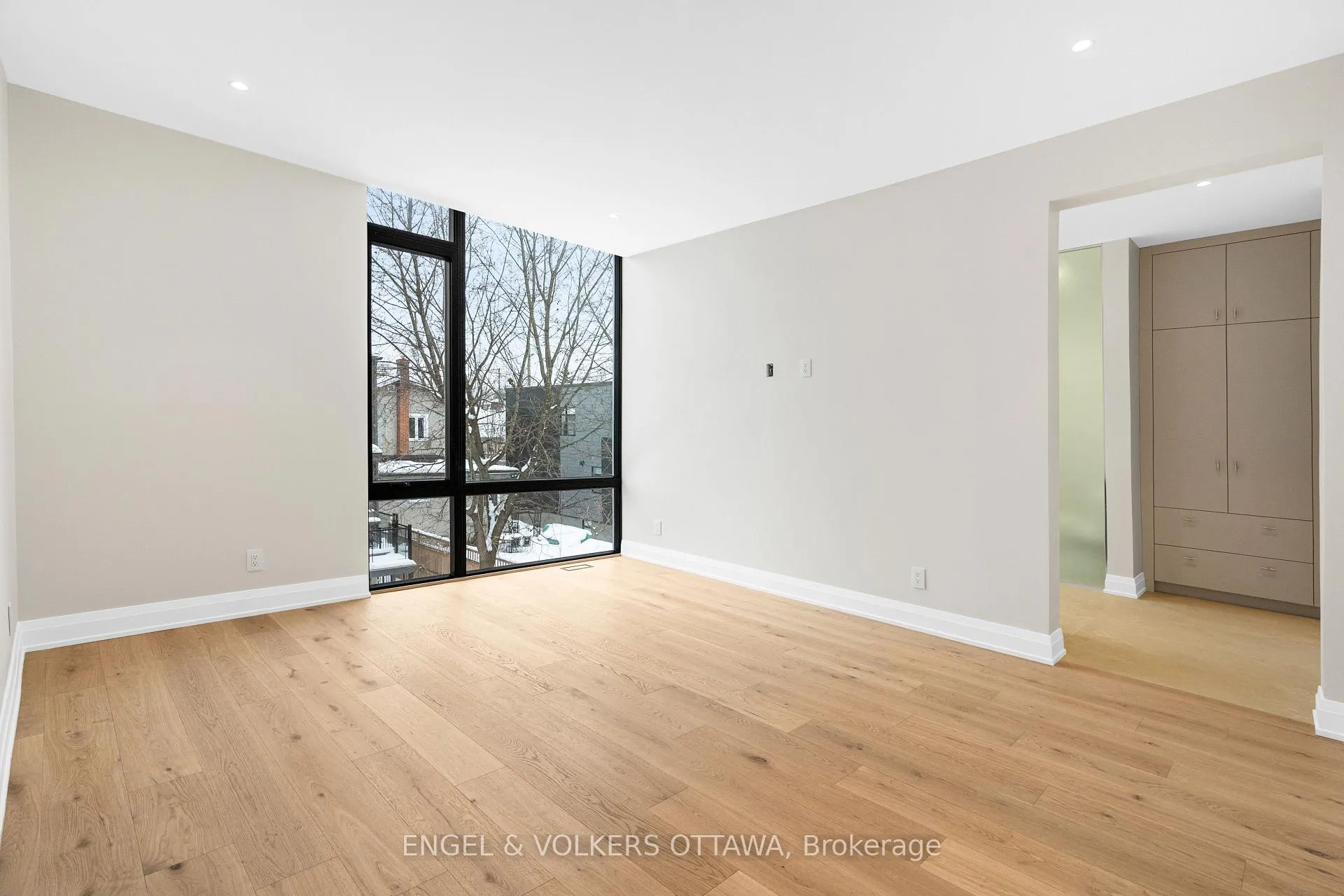 Photo 20 of 579 Melbourne Avenue, Ottawa, McKellar/Highland — HOMEH