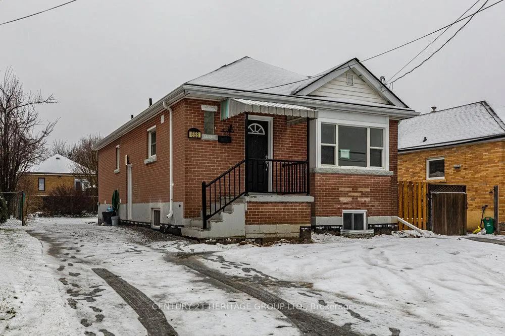 Front of Unit 2, 658 Upper Sherman Avenue