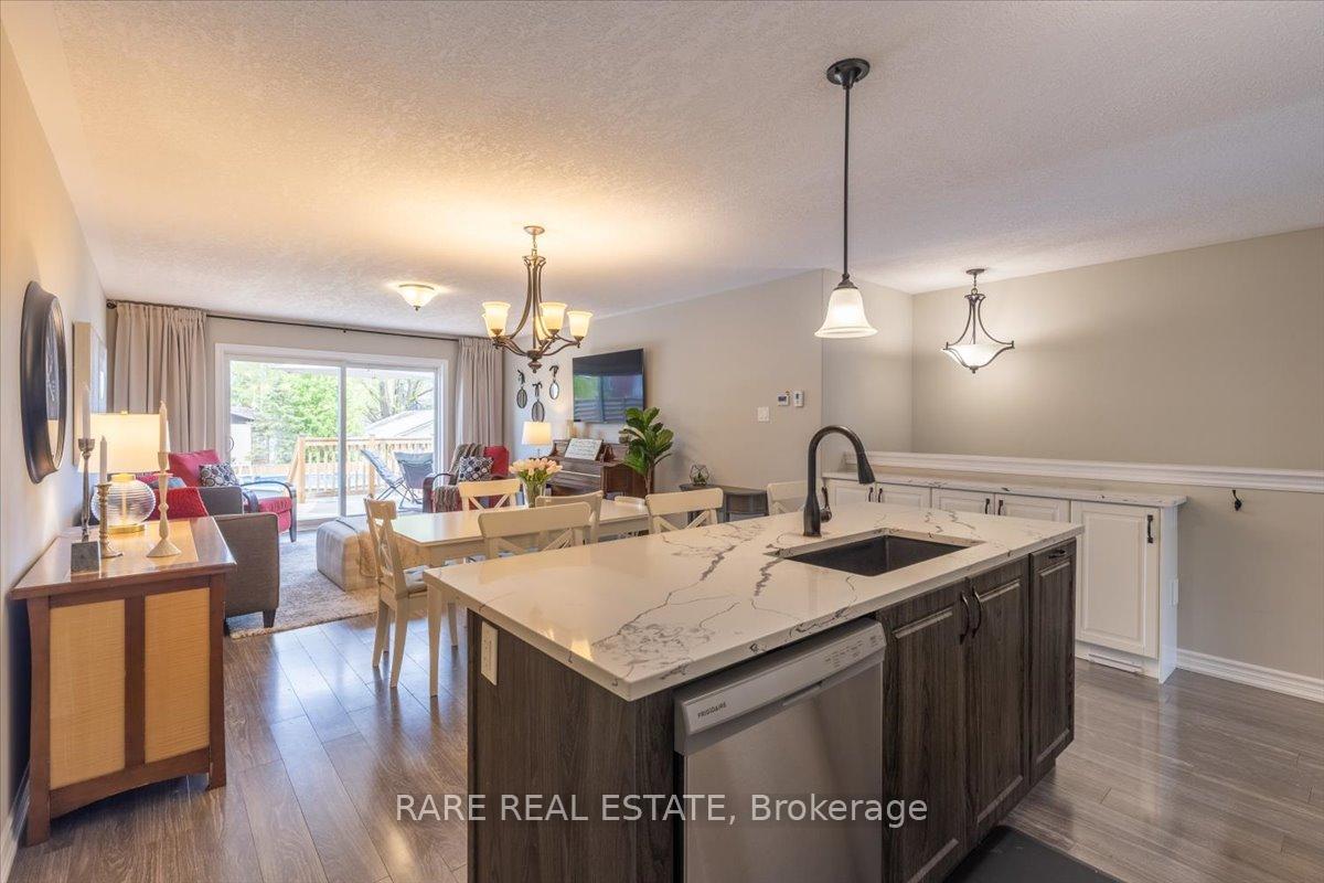 Photo 6 of 277 Quebec Street, Clearview, Stayner — HOMEH