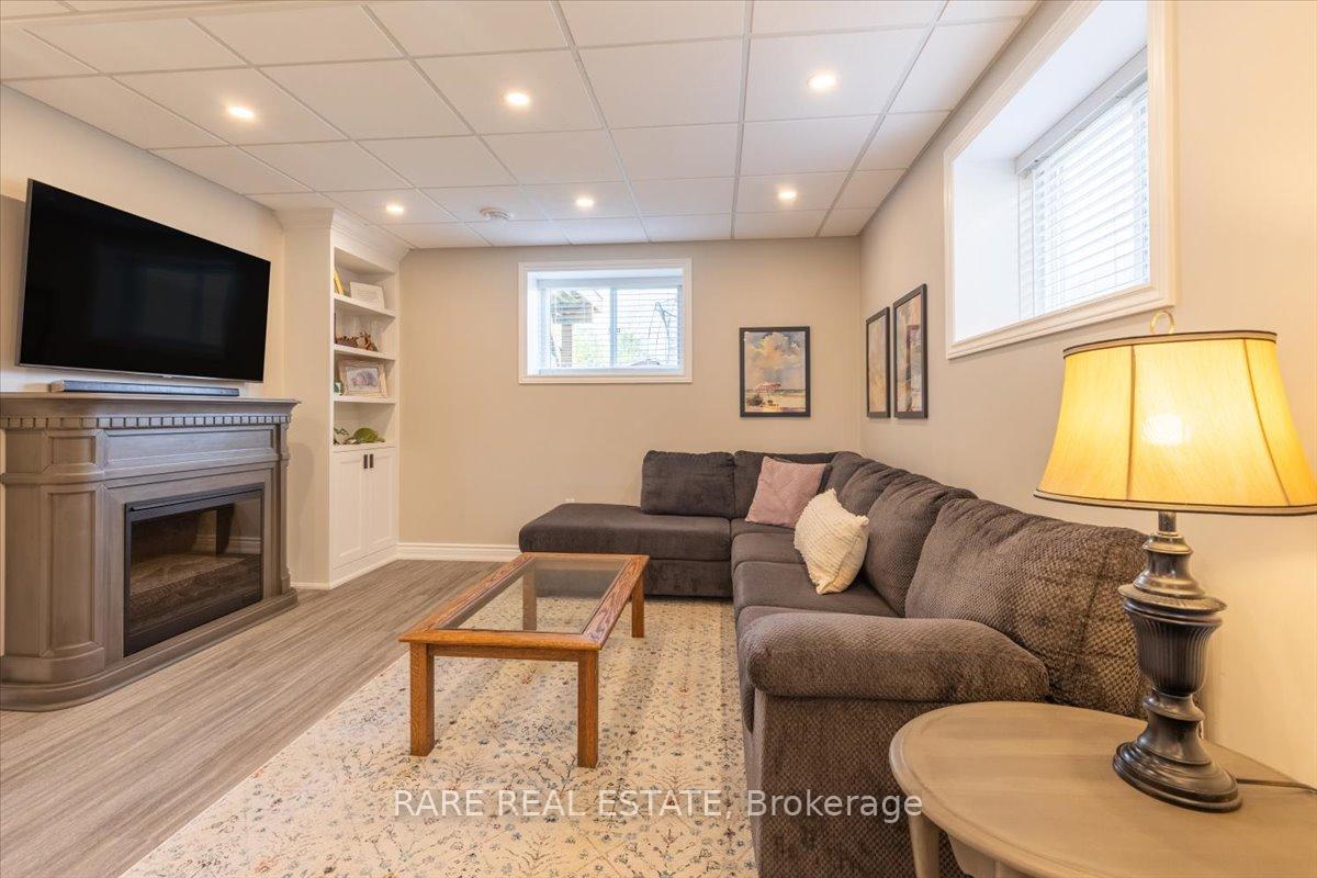 Photo 20 of 277 Quebec Street, Clearview, Stayner — HOMEH