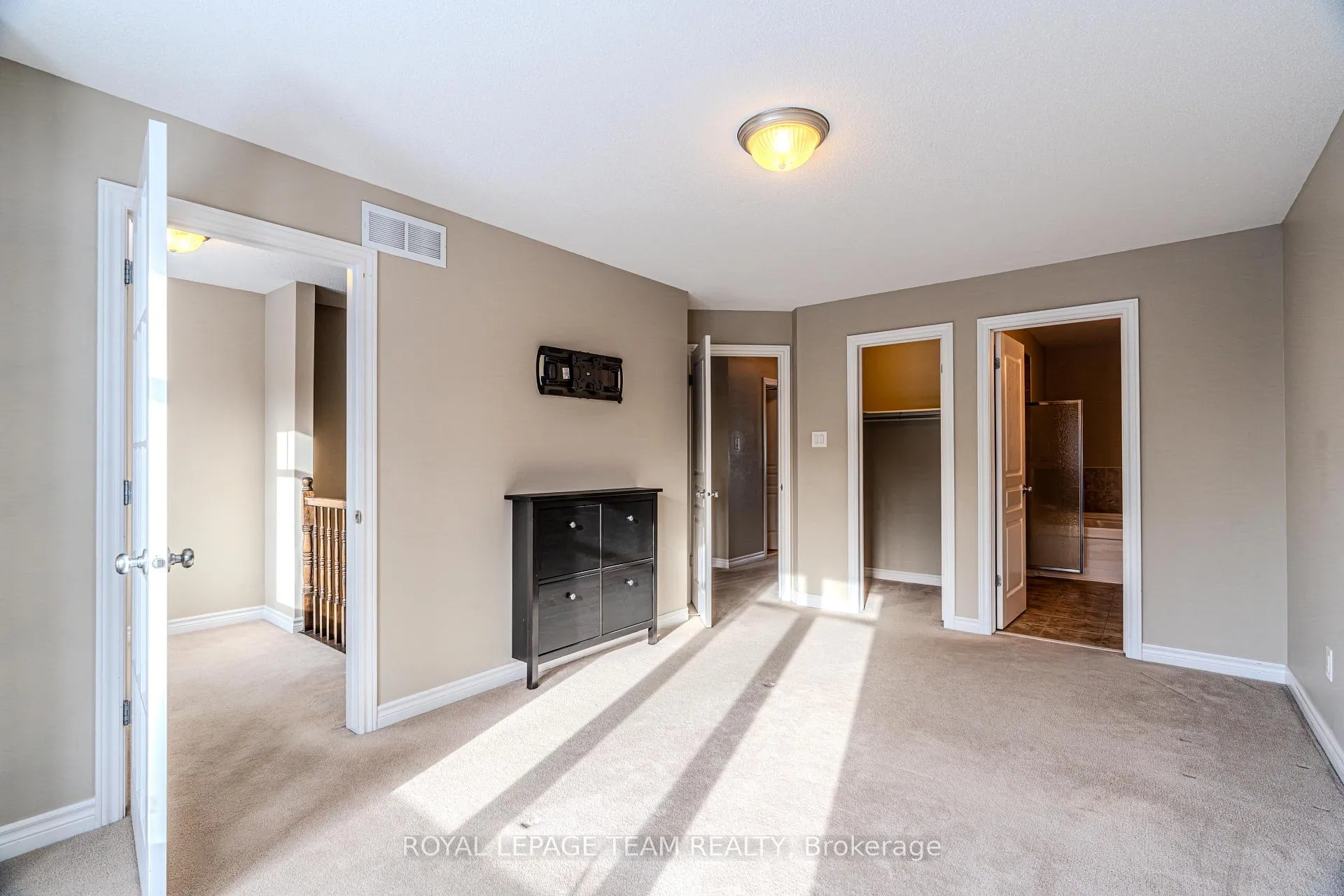 Photo 21 of 1070 Ottenbrite Crescent, Ottawa, Kanata - Kanata Lakes/Heritage Hills — HOMEH