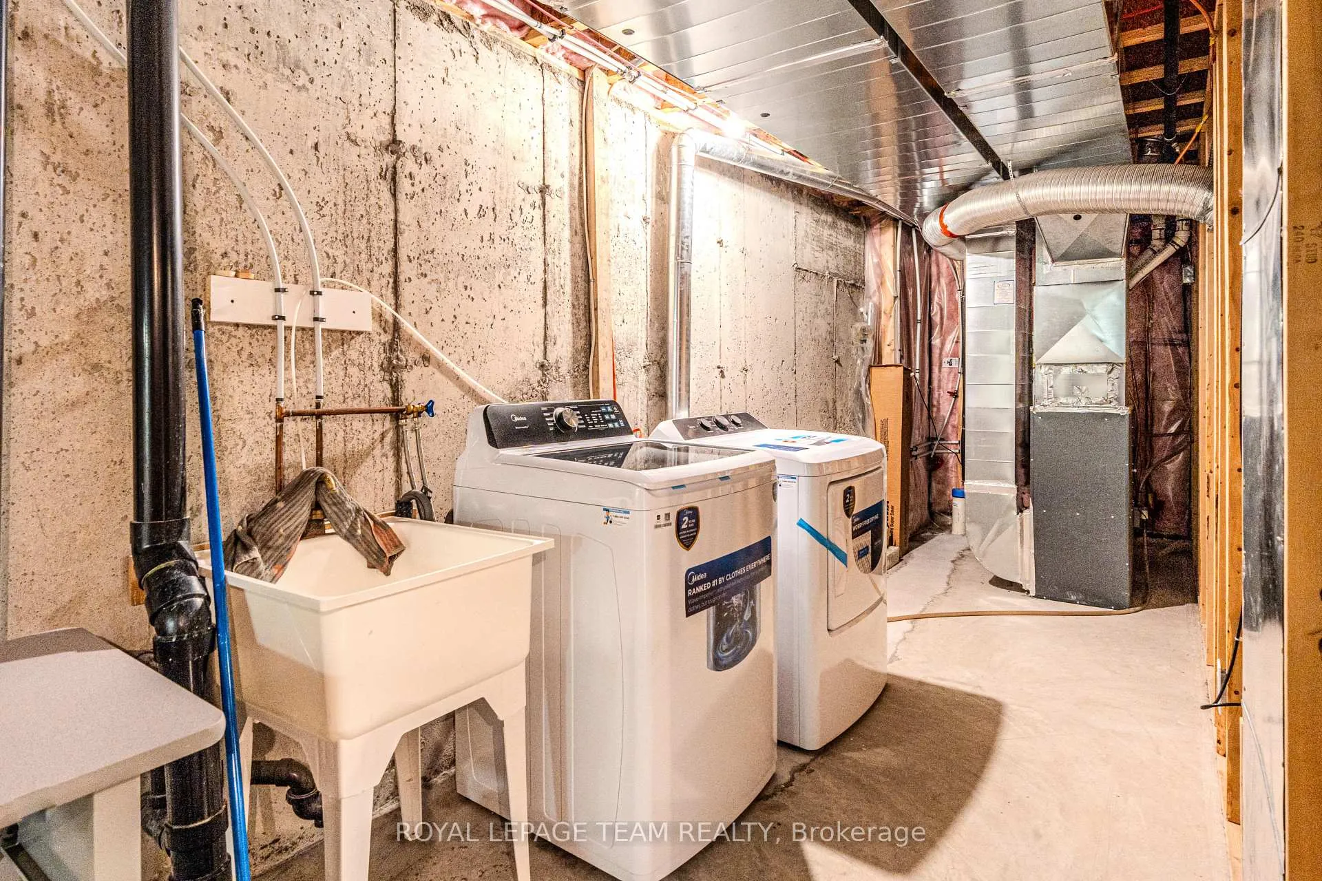 Photo 39 of 1070 Ottenbrite Crescent, Ottawa, Kanata - Kanata Lakes/Heritage Hills — HOMEH