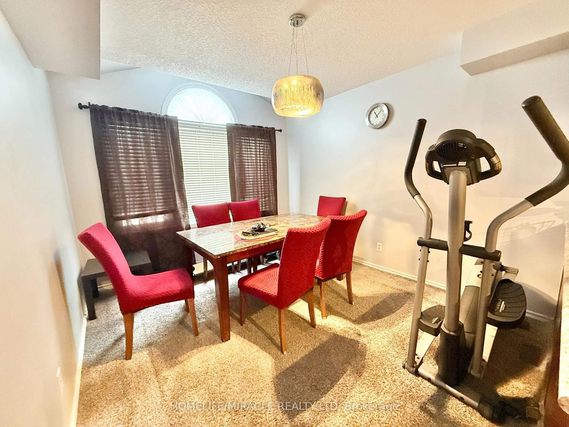 Photo 10 of 22 Madeleine Street, Kitchener, Huron Park — HOMEH