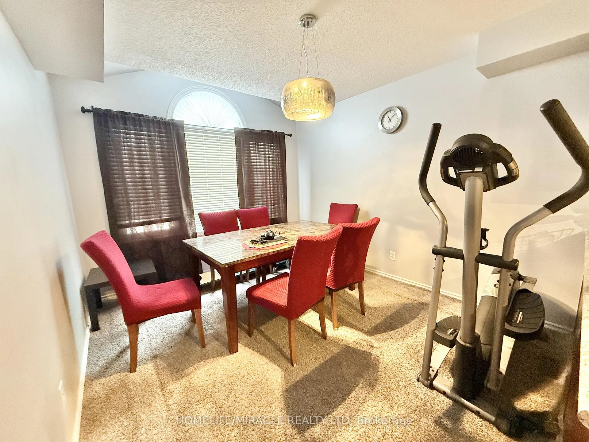 Photo 11 of 22 Madeleine Street, Kitchener, Huron Park — HOMEH