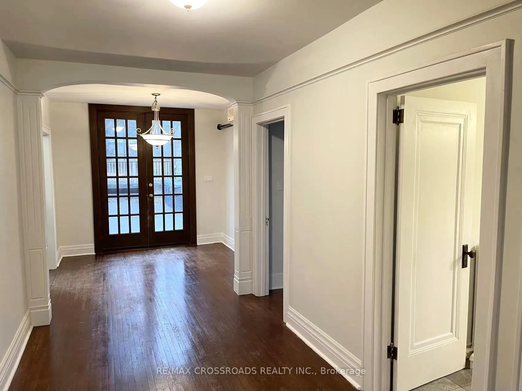Photo 5 of Unit Main, 65 Lawrence Avenue E, Toronto, Lawrence Park South — HOMEH