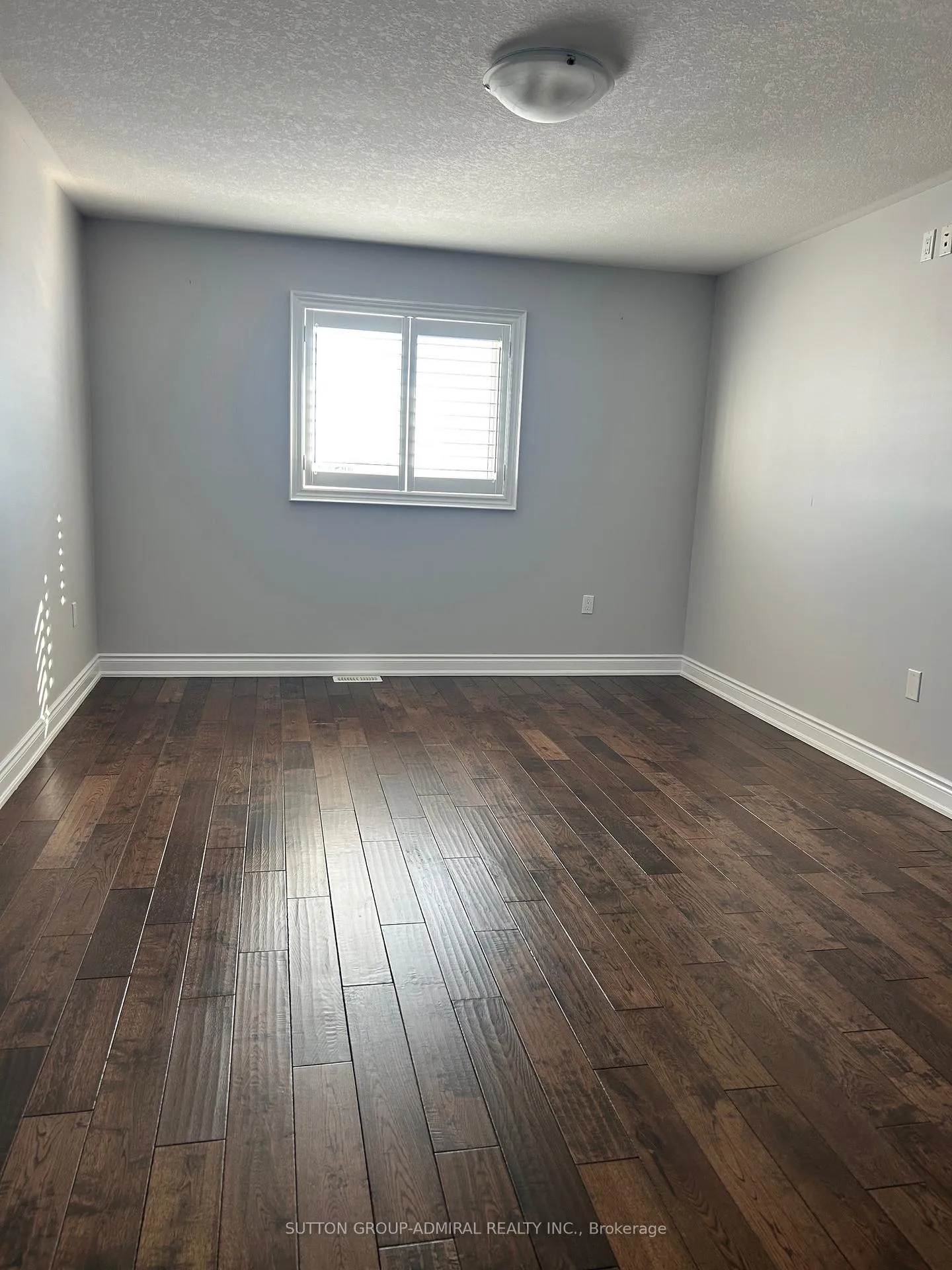 Photo 8 of 23 Colorado Boulevard, Hamilton, Rural Glanbrook — HOMEH