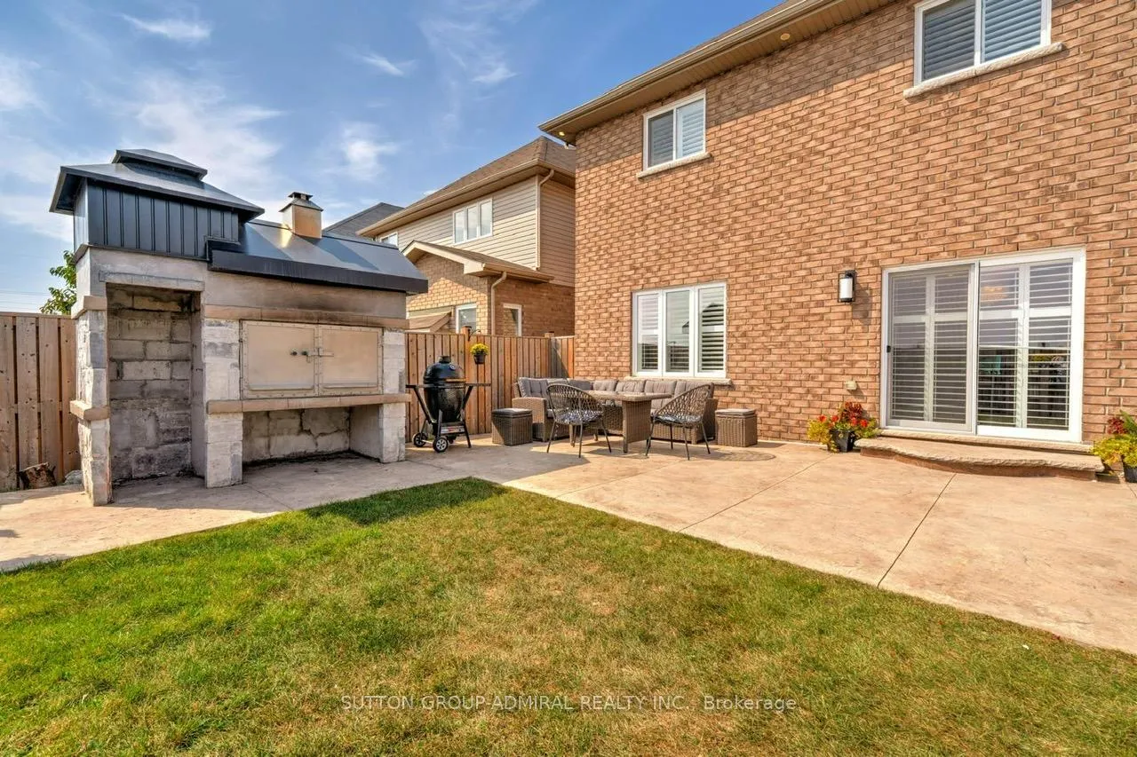 Photo 21 of 23 Colorado Boulevard, Hamilton, Rural Glanbrook — HOMEH