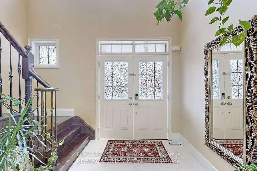Photo 14 of 59 Dunedin Drive, Vaughan, Kleinburg — HOMEH