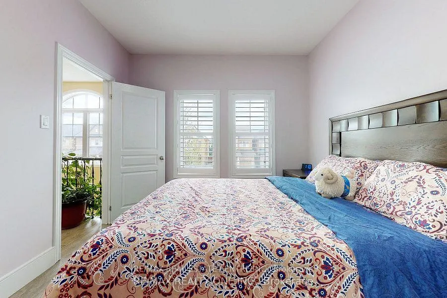 Photo 24 of 59 Dunedin Drive, Vaughan, Kleinburg — HOMEH