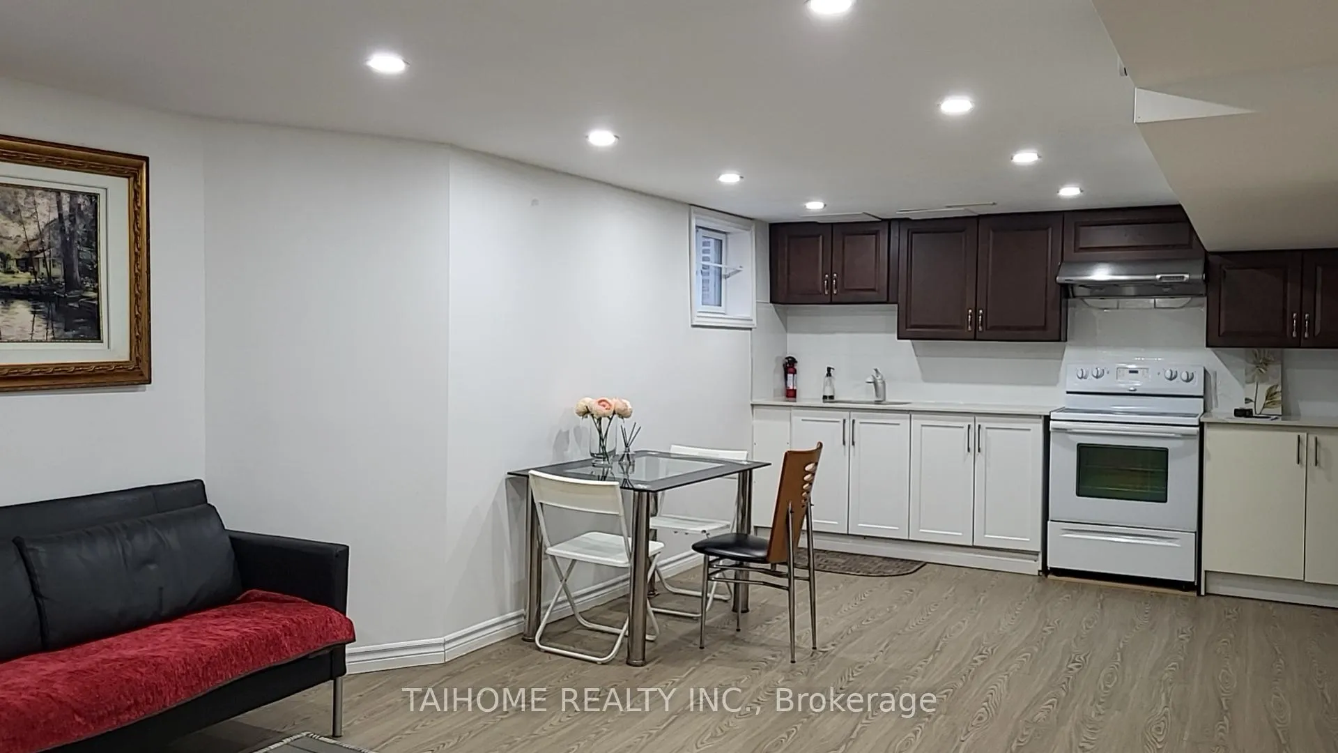 Photo 3 of Unit BSMT, 121 Lyndhurst Drive, Markham, Thornlea — HOMEH