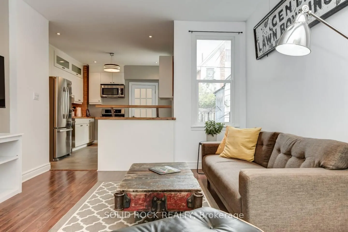 Photo 6 of 146 Arthur Street, Ottawa, West Centre Town — HOMEH