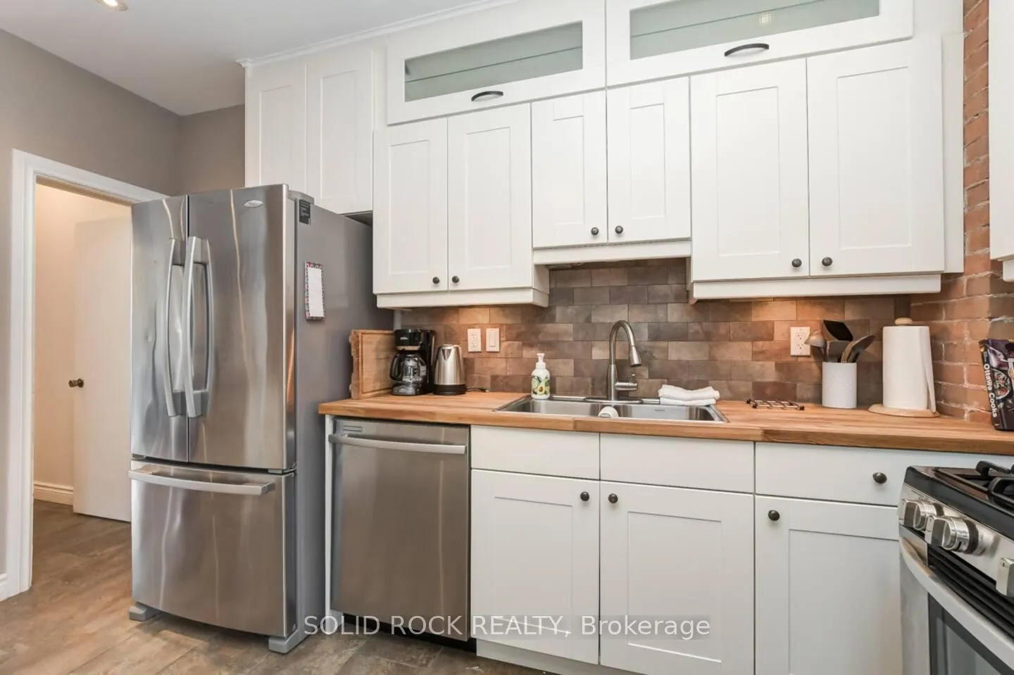 Photo 10 of 146 Arthur Street, Ottawa, West Centre Town — HOMEH