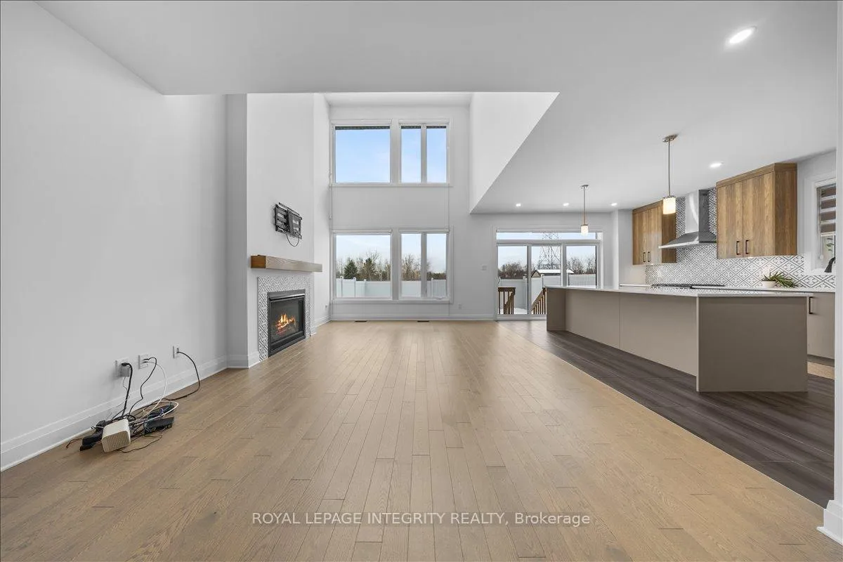 Photo 8 of 21 Angel Heights, Ottawa, Stittsville (South) — HOMEH