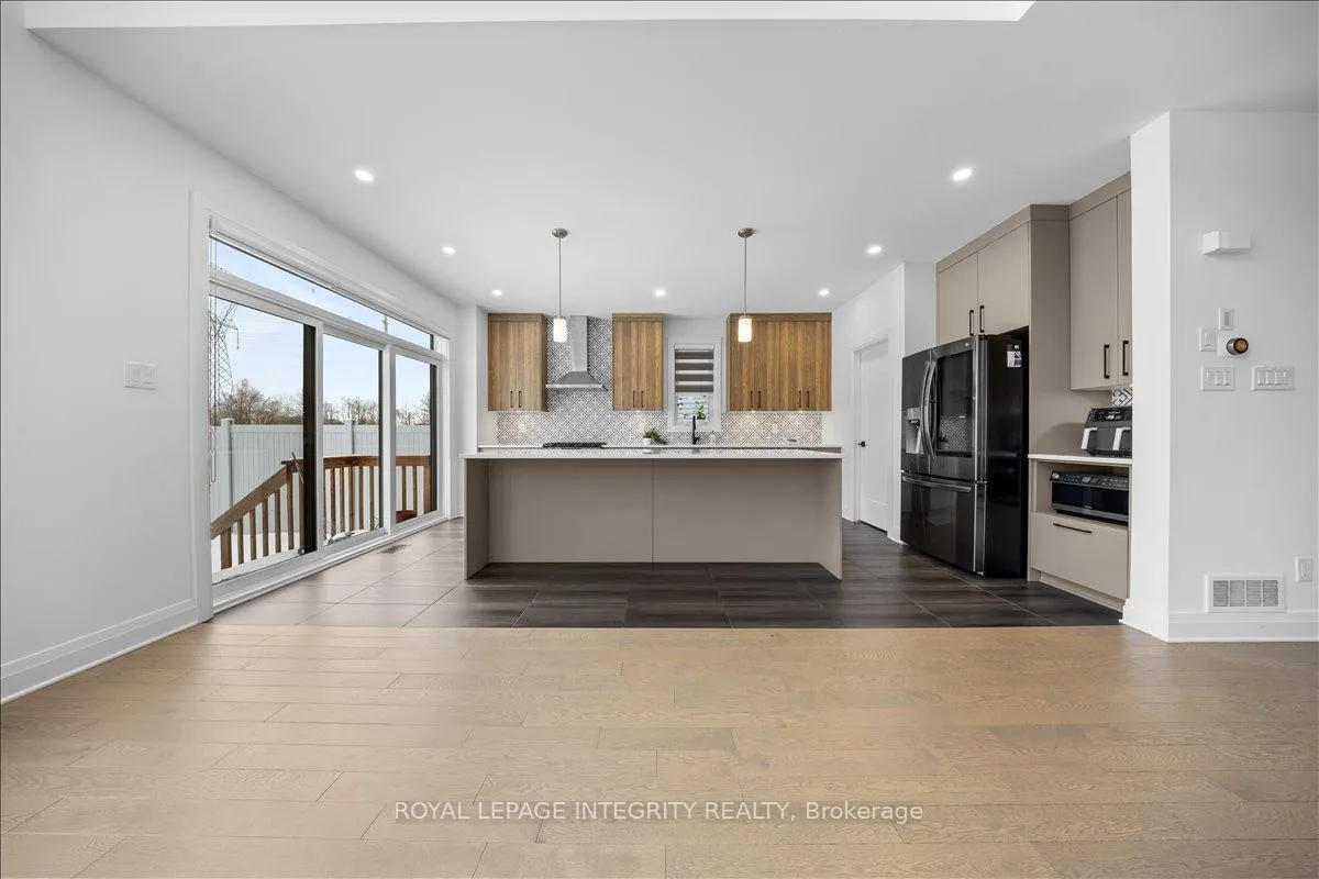Photo 11 of 21 Angel Heights, Ottawa, Stittsville (South) — HOMEH