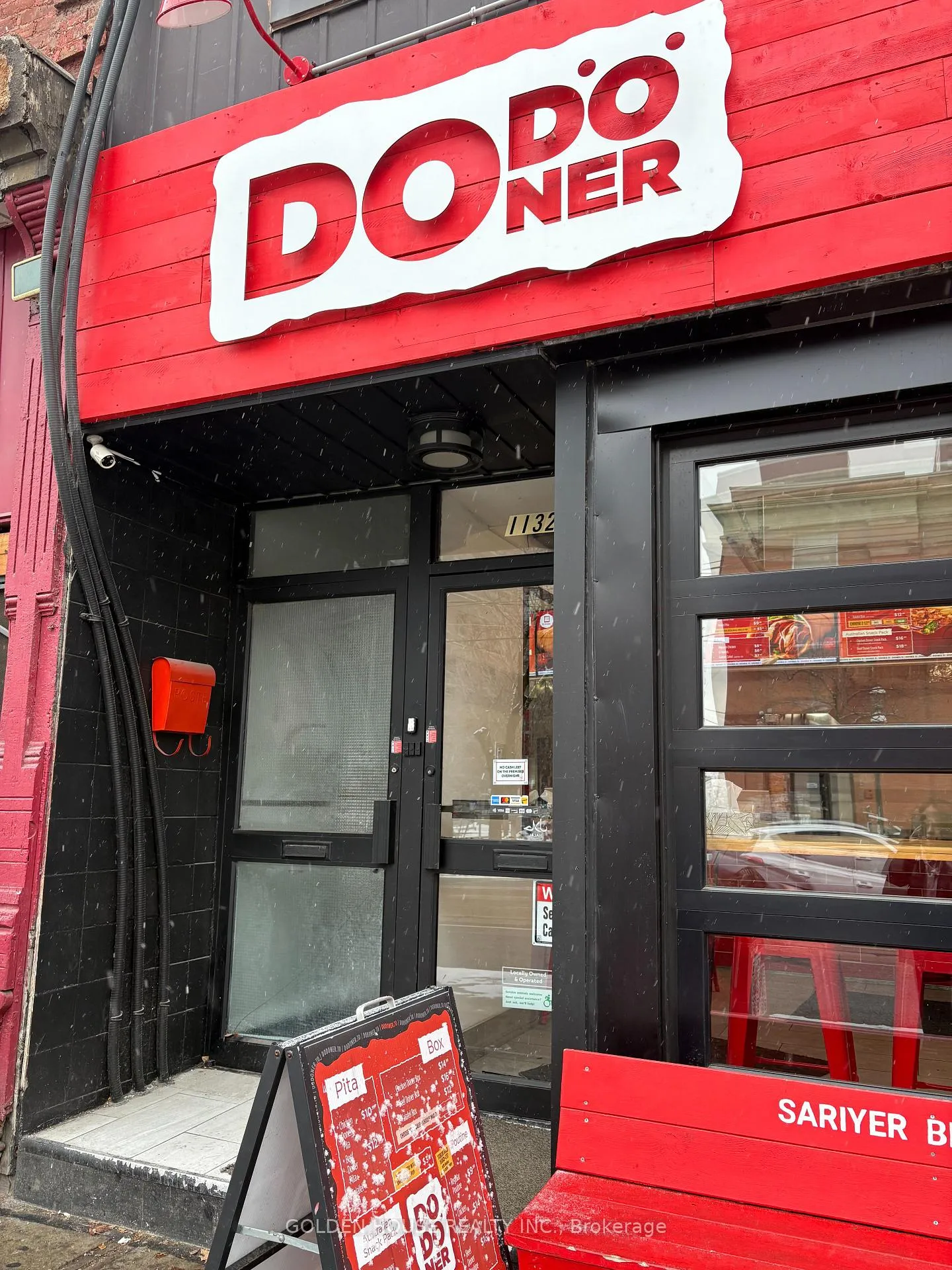 Photo 2 of Unit 2, 1132 Queen Street W, Toronto, Little Portugal — HOMEH