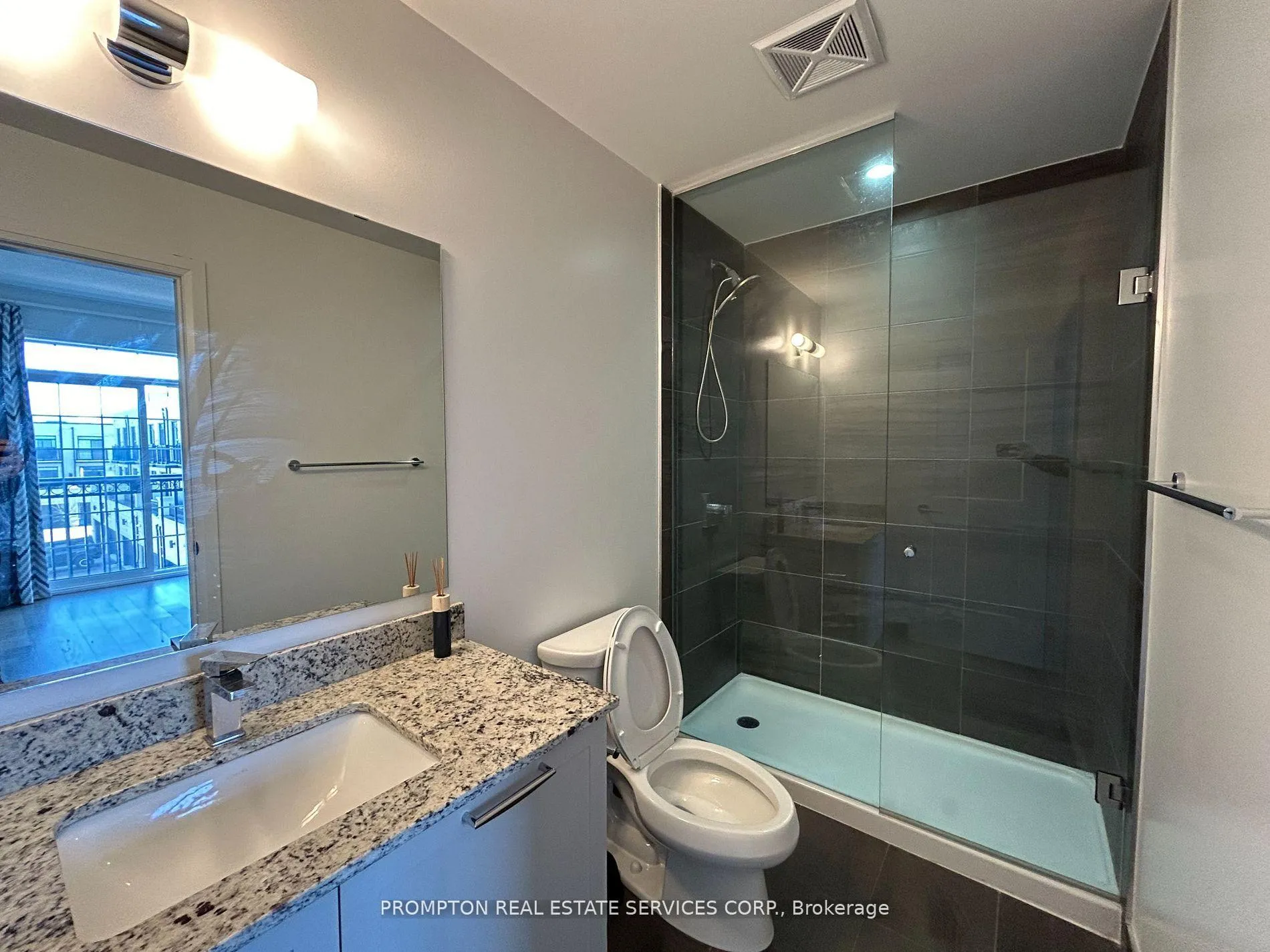 Photo 19 of 82 Village Parkway, Markham, Unionville — HOMEH