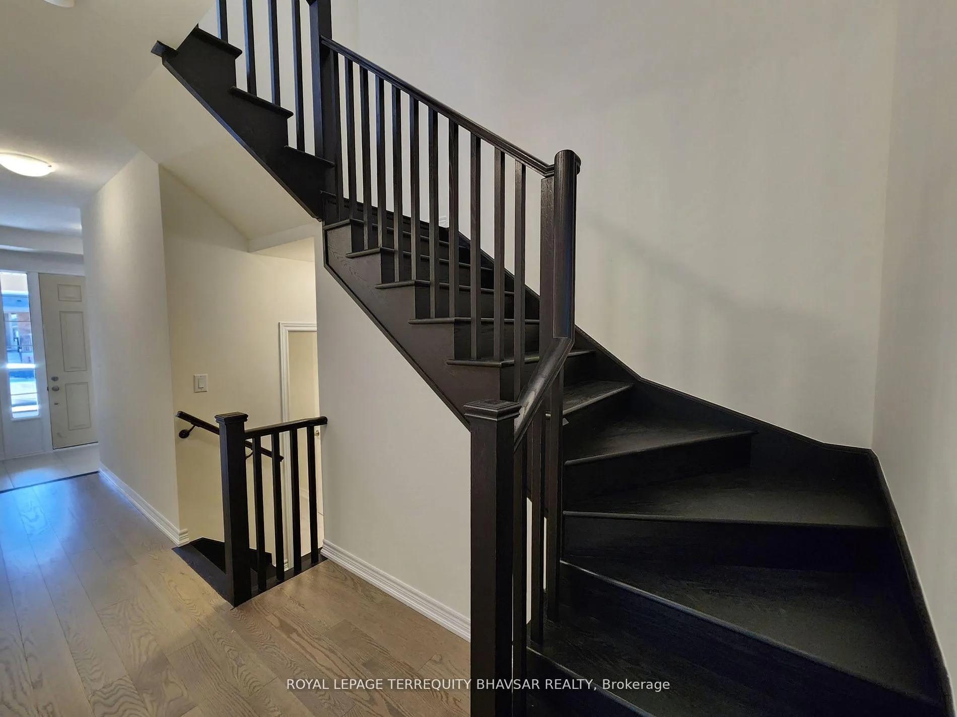 Photo 17 of 17 Roywood Street, Kitchener — HOMEH
