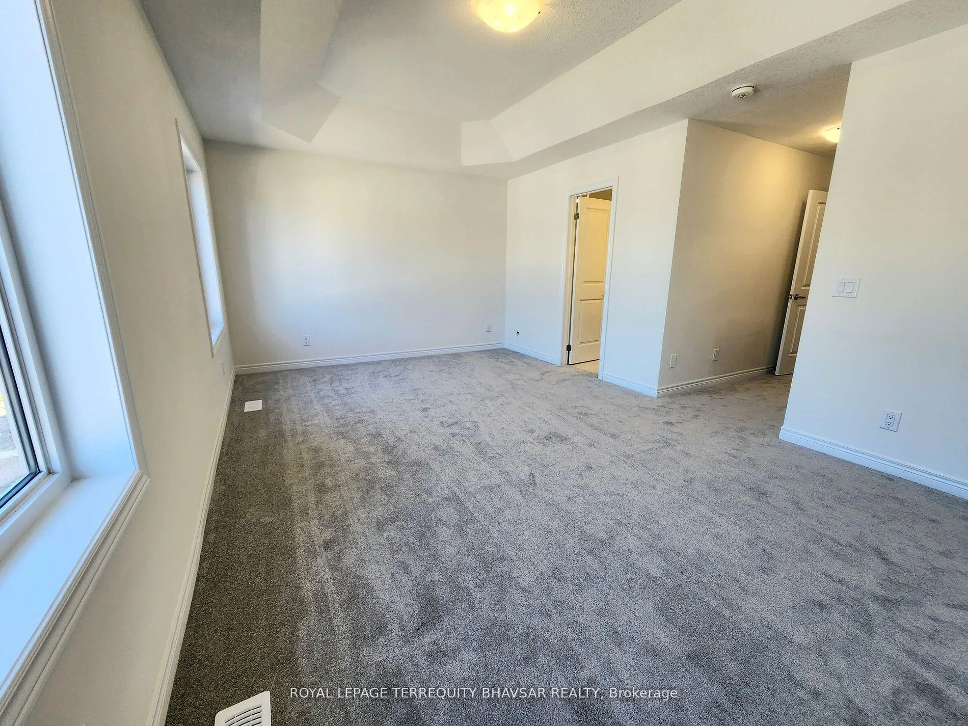 Photo 22 of 17 Roywood Street, Kitchener — HOMEH