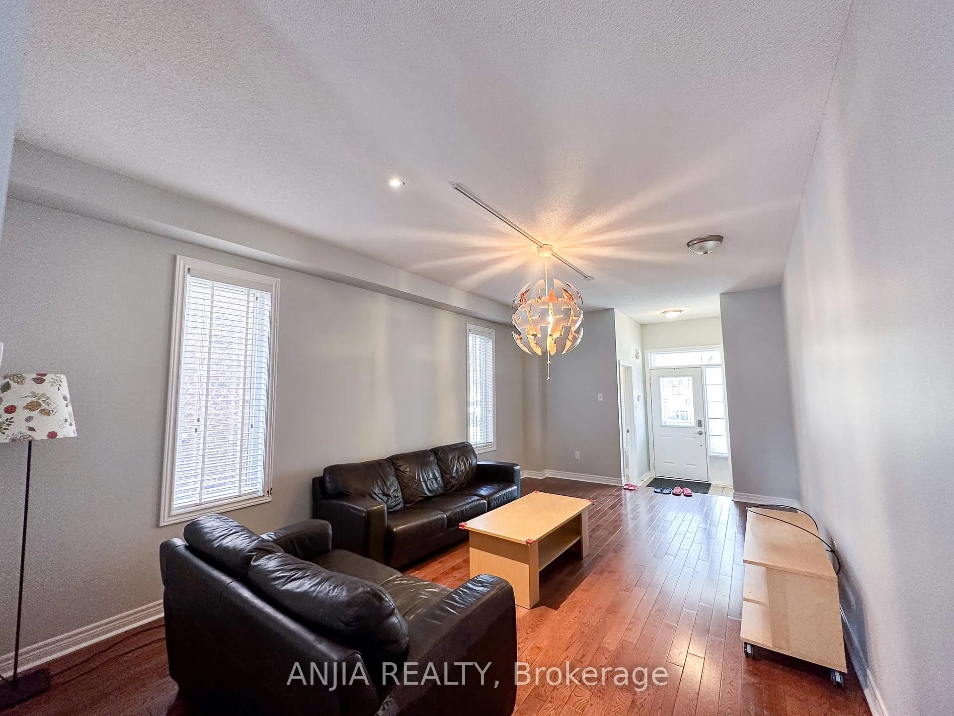 Photo 7 of 21 Fitzroy Avenue, Markham, Wismer — HOMEH