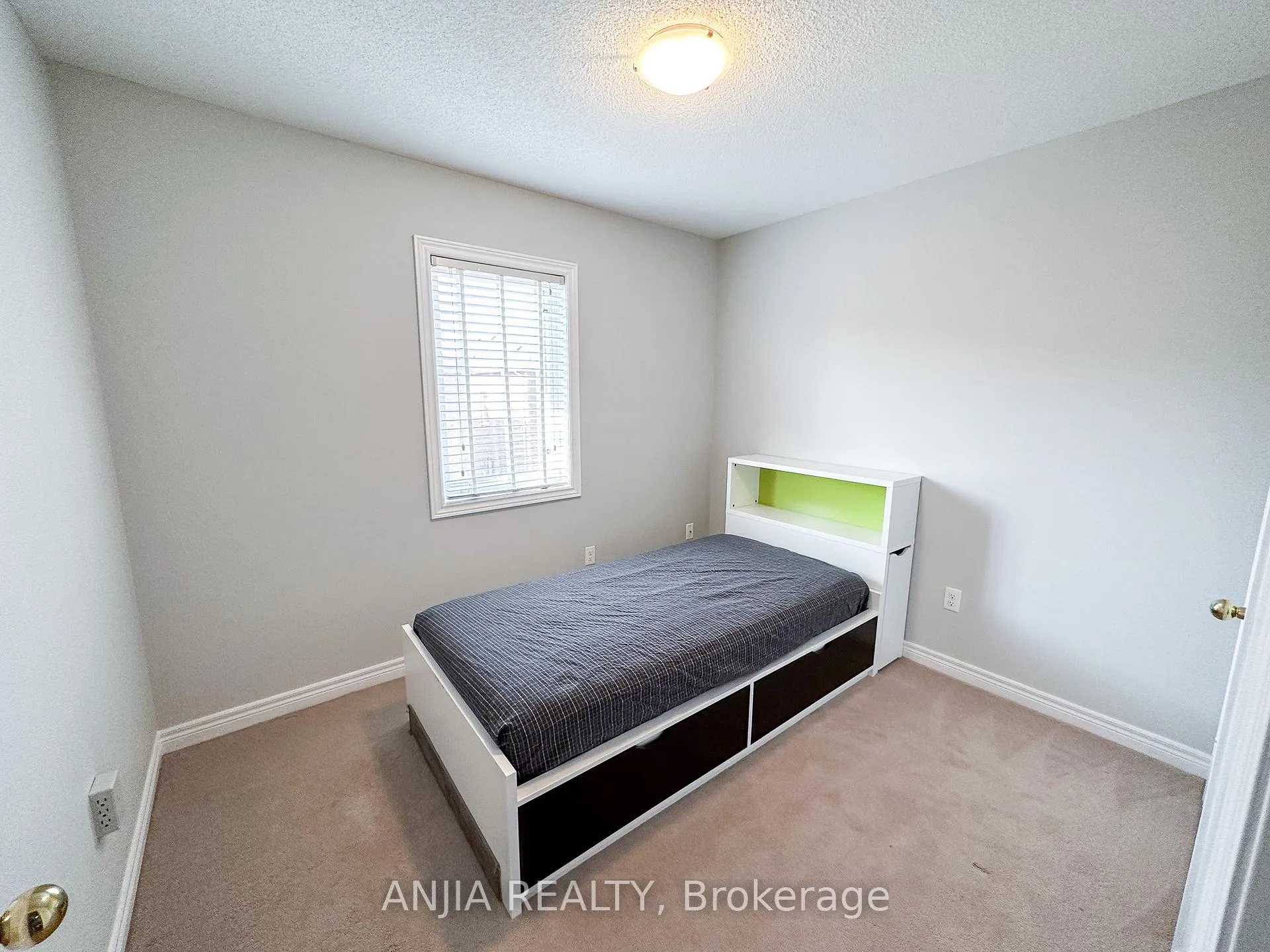 Photo 14 of 21 Fitzroy Avenue, Markham, Wismer — HOMEH