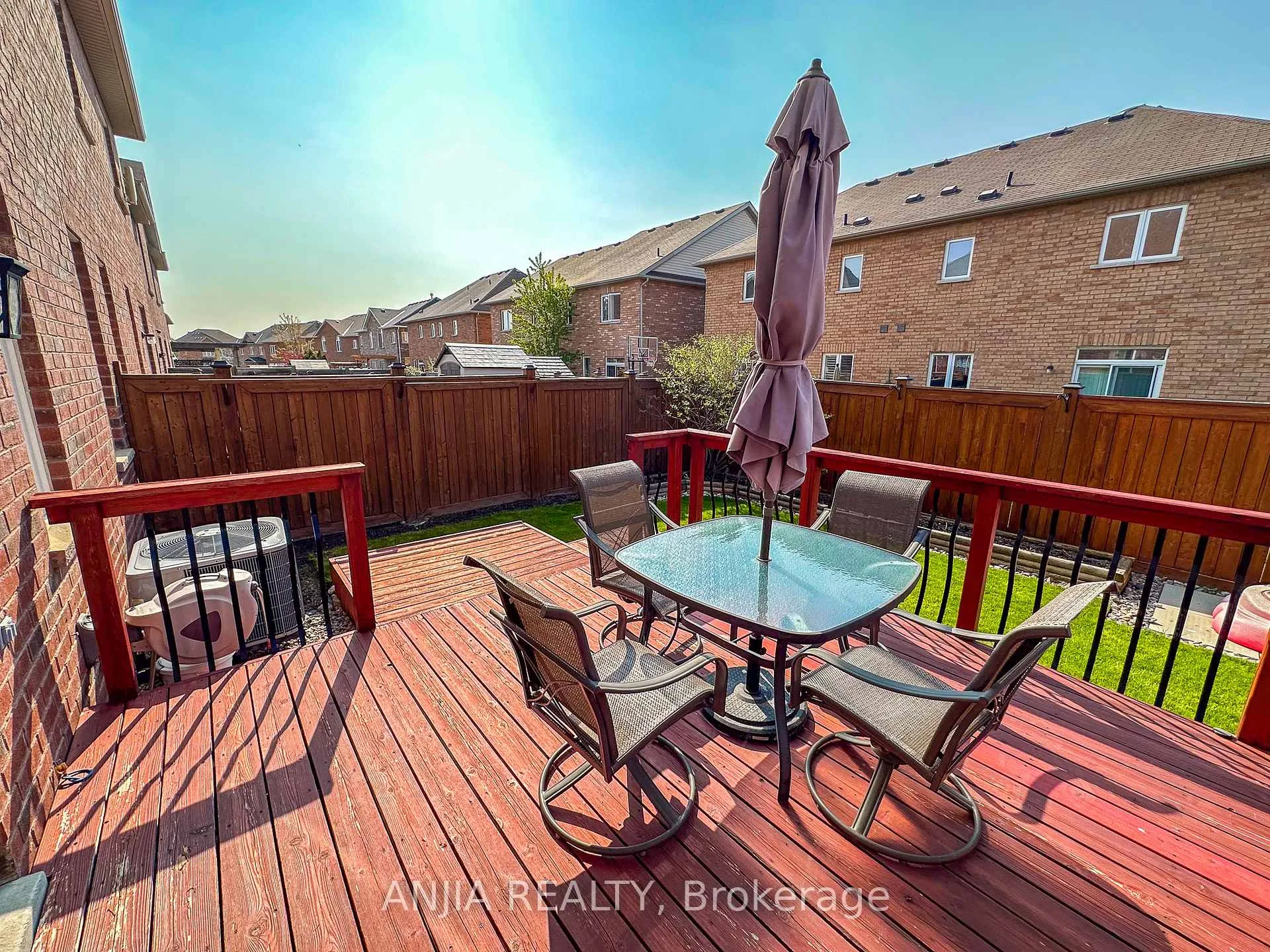 Photo 30 of 21 Fitzroy Avenue, Markham, Wismer — HOMEH