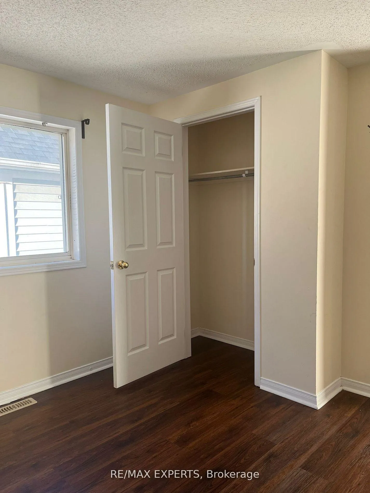 Photo 8 of 546 Aldershot Drive, Oshawa, Eastdale — HOMEH
