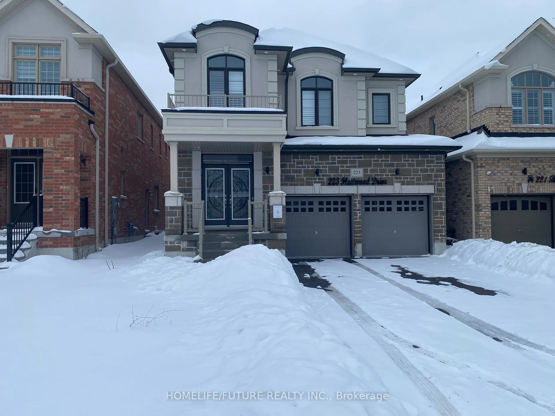 Photo 1 of 223 Fleetwood Drive, Oshawa, Eastdale — HOMEH