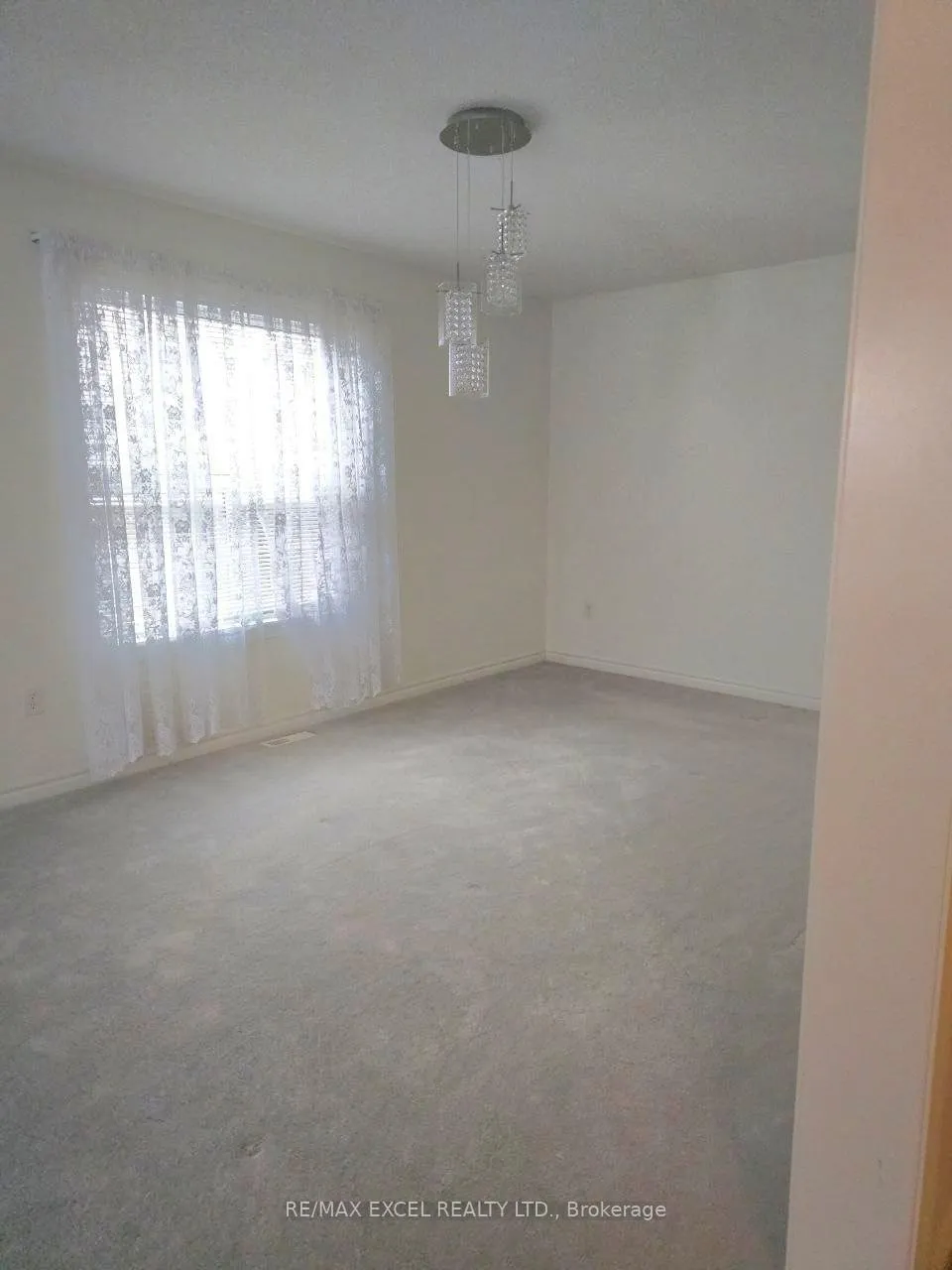 Photo 6 of 56 Stoneybrook Crescent, Barrie, Ardagh — HOMEH