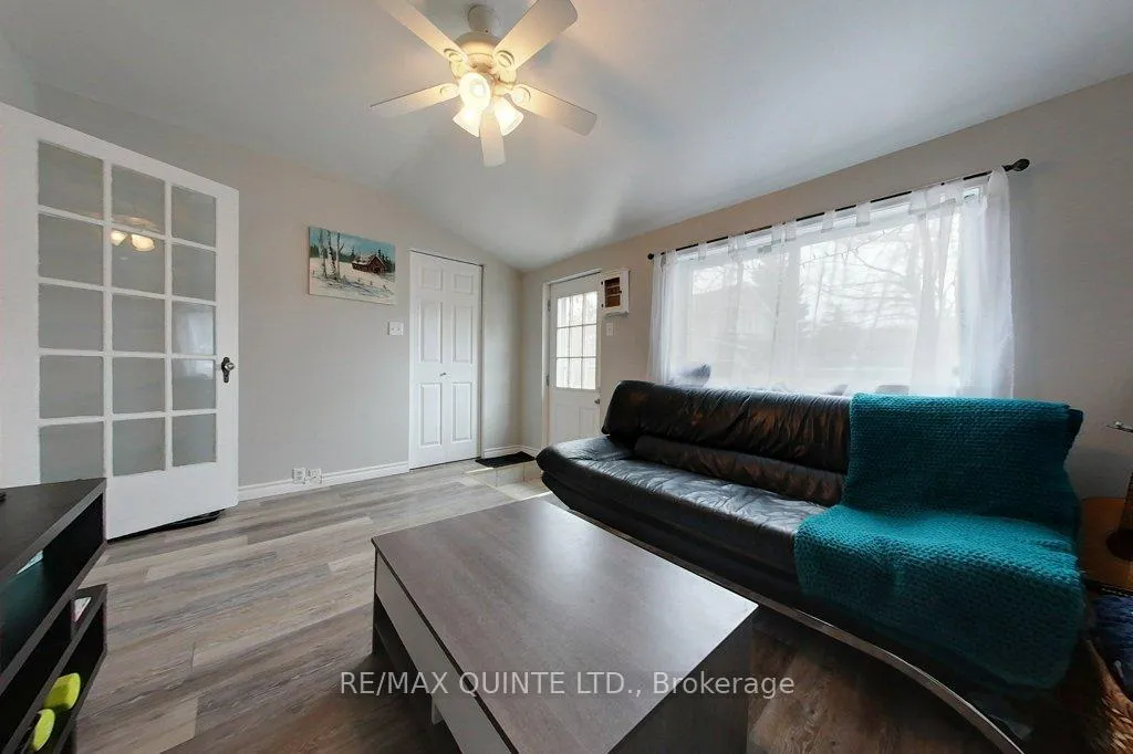 Photo 5 of 293 William Street, Belleville, Belleville Ward — HOMEH