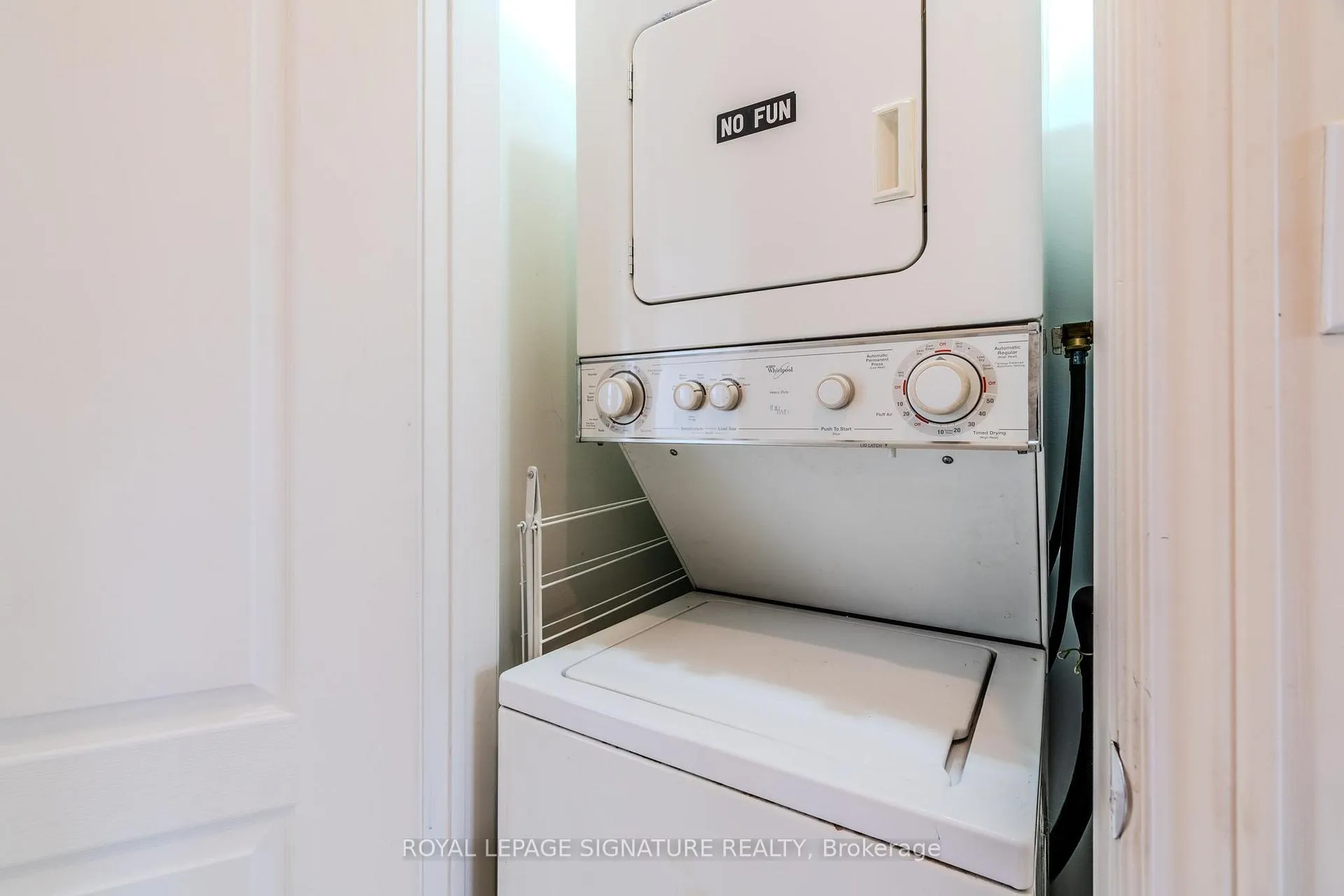 Photo 8 of Unit 3, 401 Donlands Avenue, Toronto, East York — HOMEH