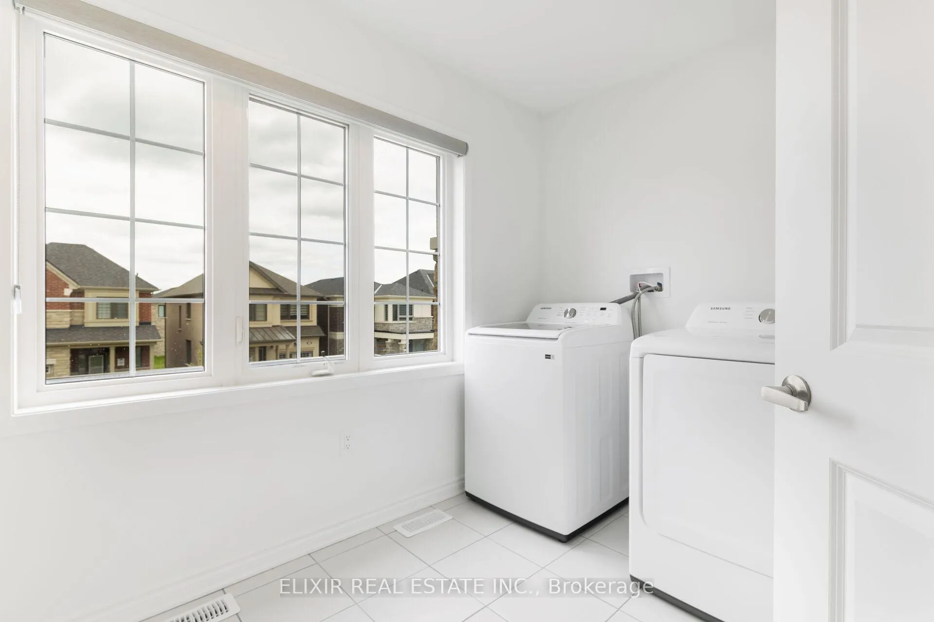Photo 32 of 3096 Paperbirch Trail, Pickering, Rural Pickering — HOMEH