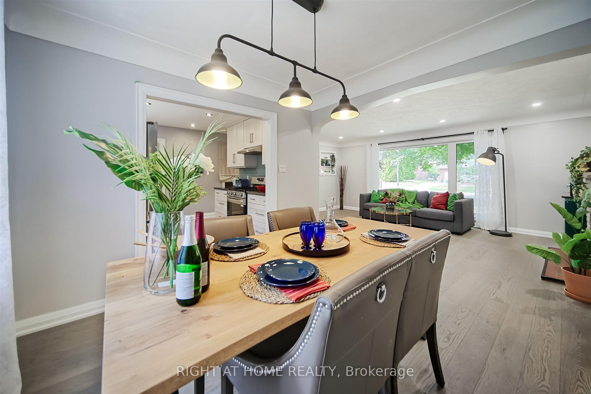 Photo 6 of 388 Lark Avenue, Burlington, LaSalle — HOMEH