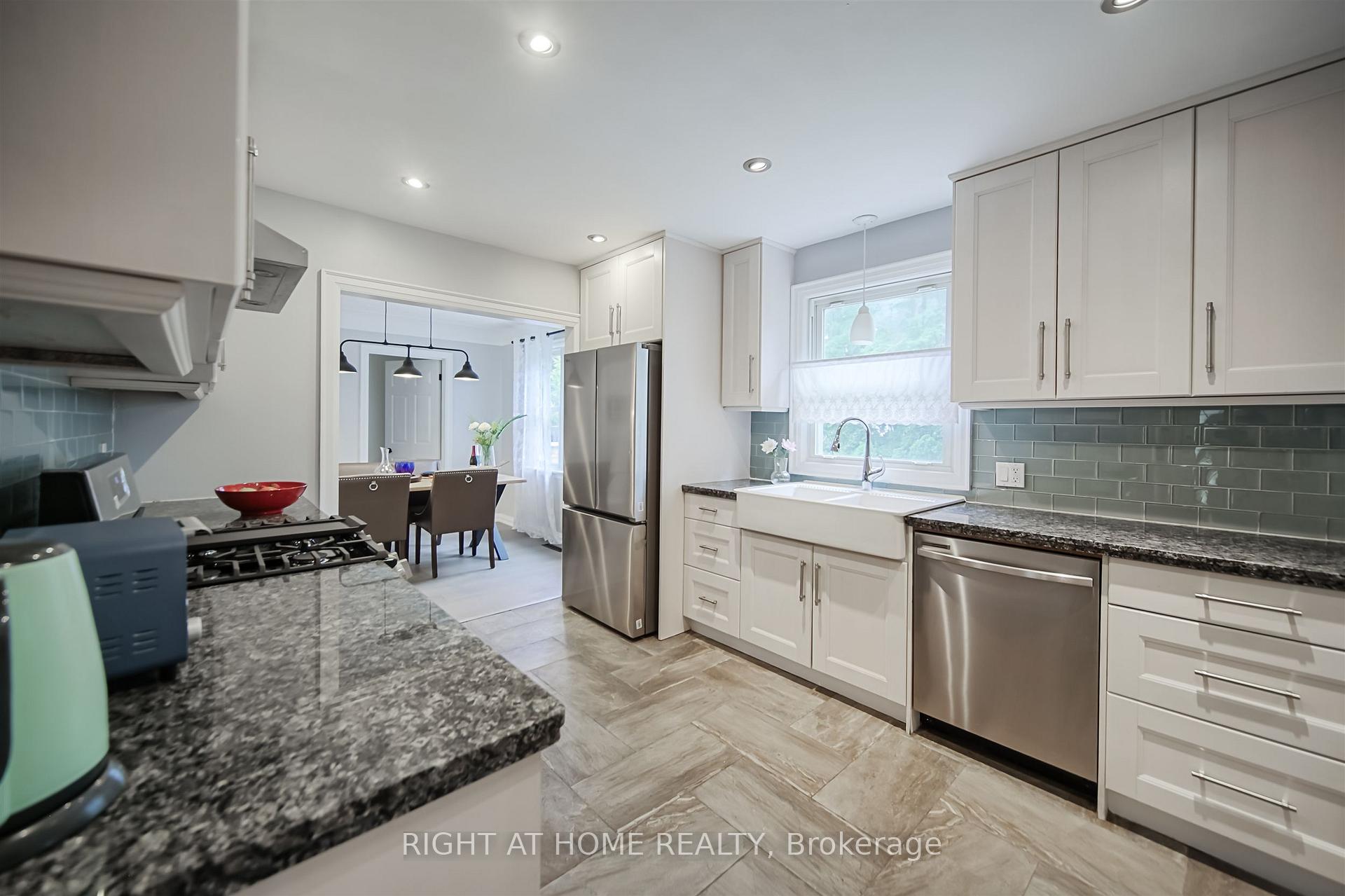 Photo 22 of 388 Lark Avenue, Burlington, LaSalle — HOMEH