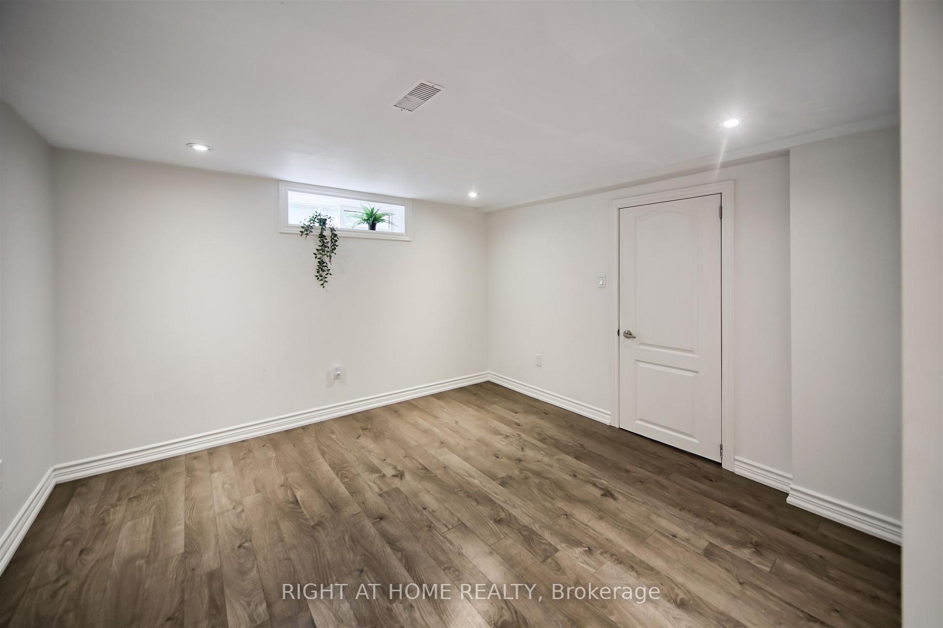 Photo 15 of 388 Lark Avenue, Burlington, LaSalle — HOMEH
