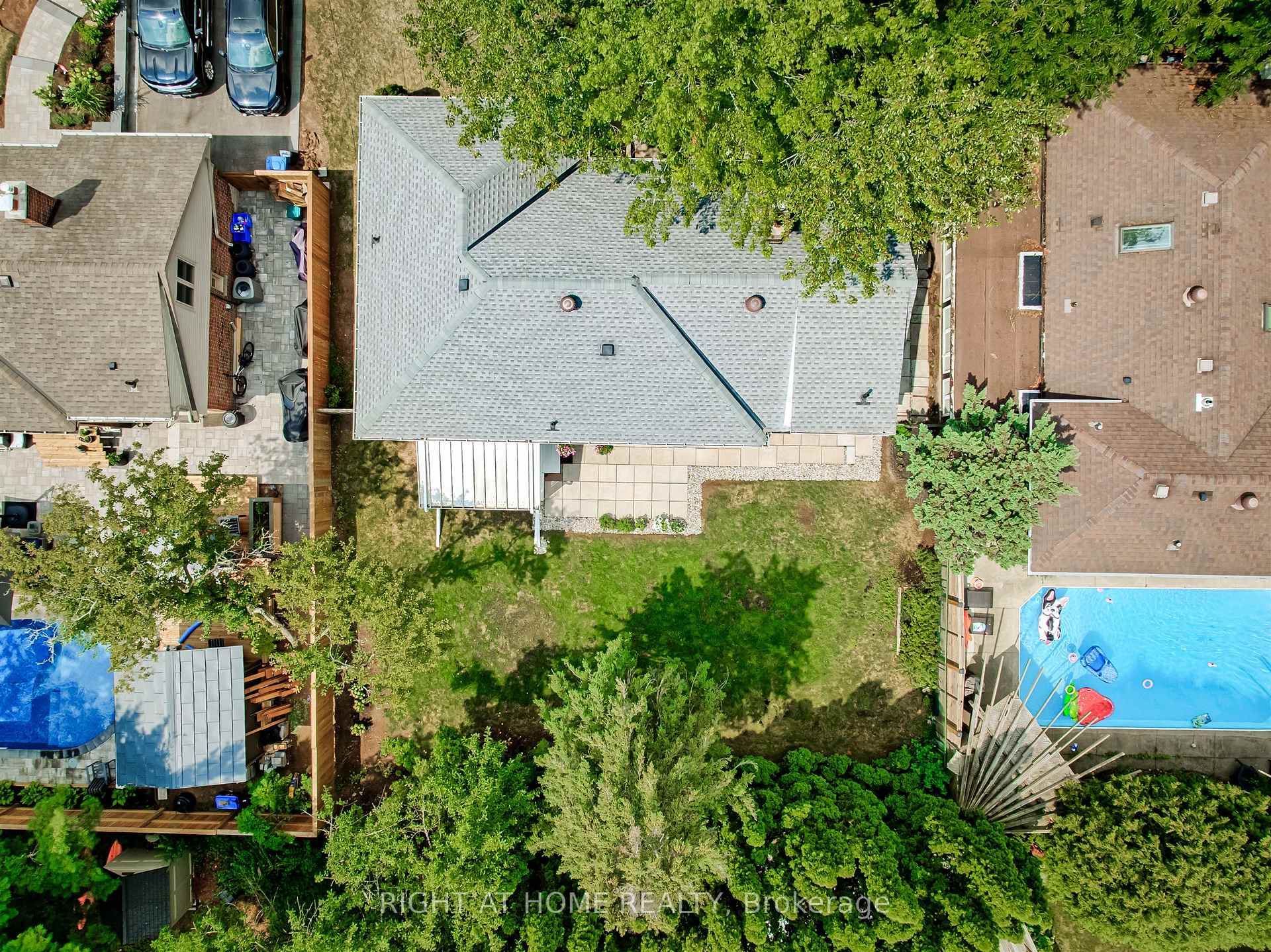 Photo 29 of 388 Lark Avenue, Burlington, LaSalle — HOMEH