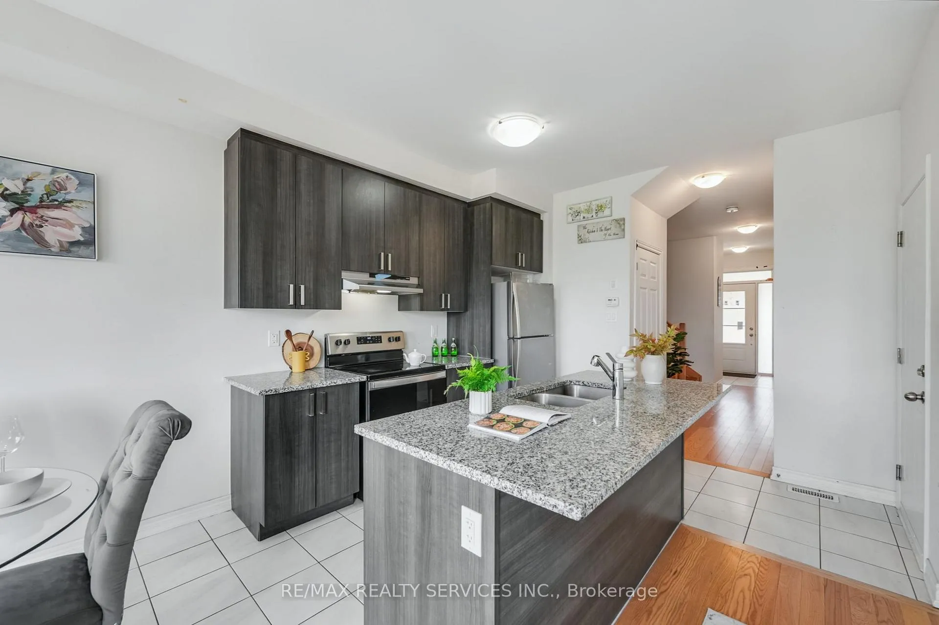 Photo 14 of 49 Bayardo Drive, Oshawa, Windfields — HOMEH