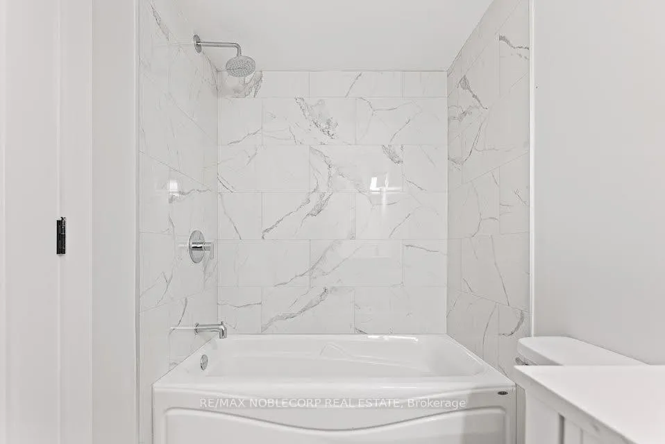 Photo 12 of Unit 3, 108 Enderby Road, Toronto, East End-Danforth — HOMEH
