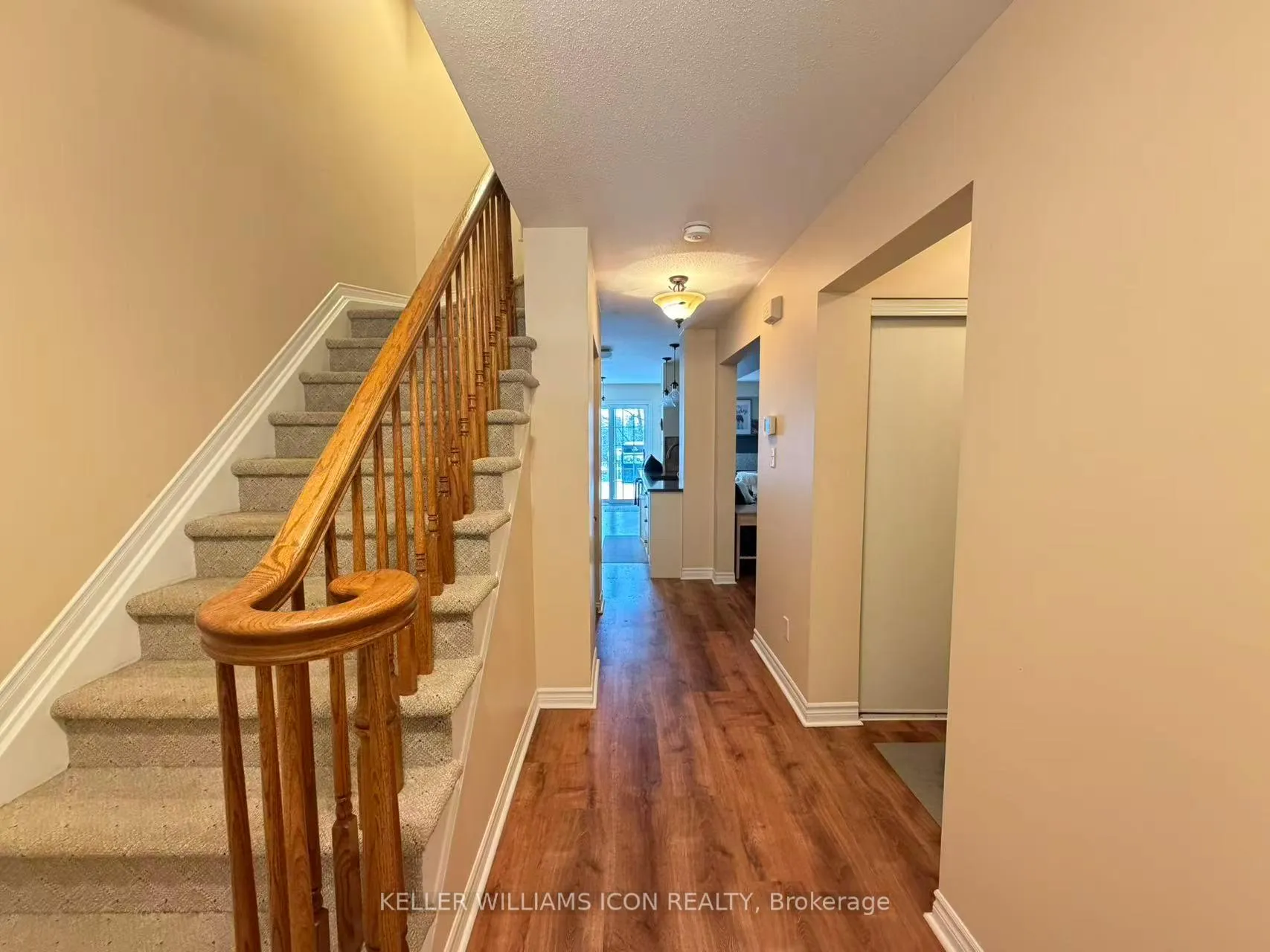 Photo 5 of 88 Hawktree Ridge, Ottawa, Barrhaven - Stonebridge — HOMEH