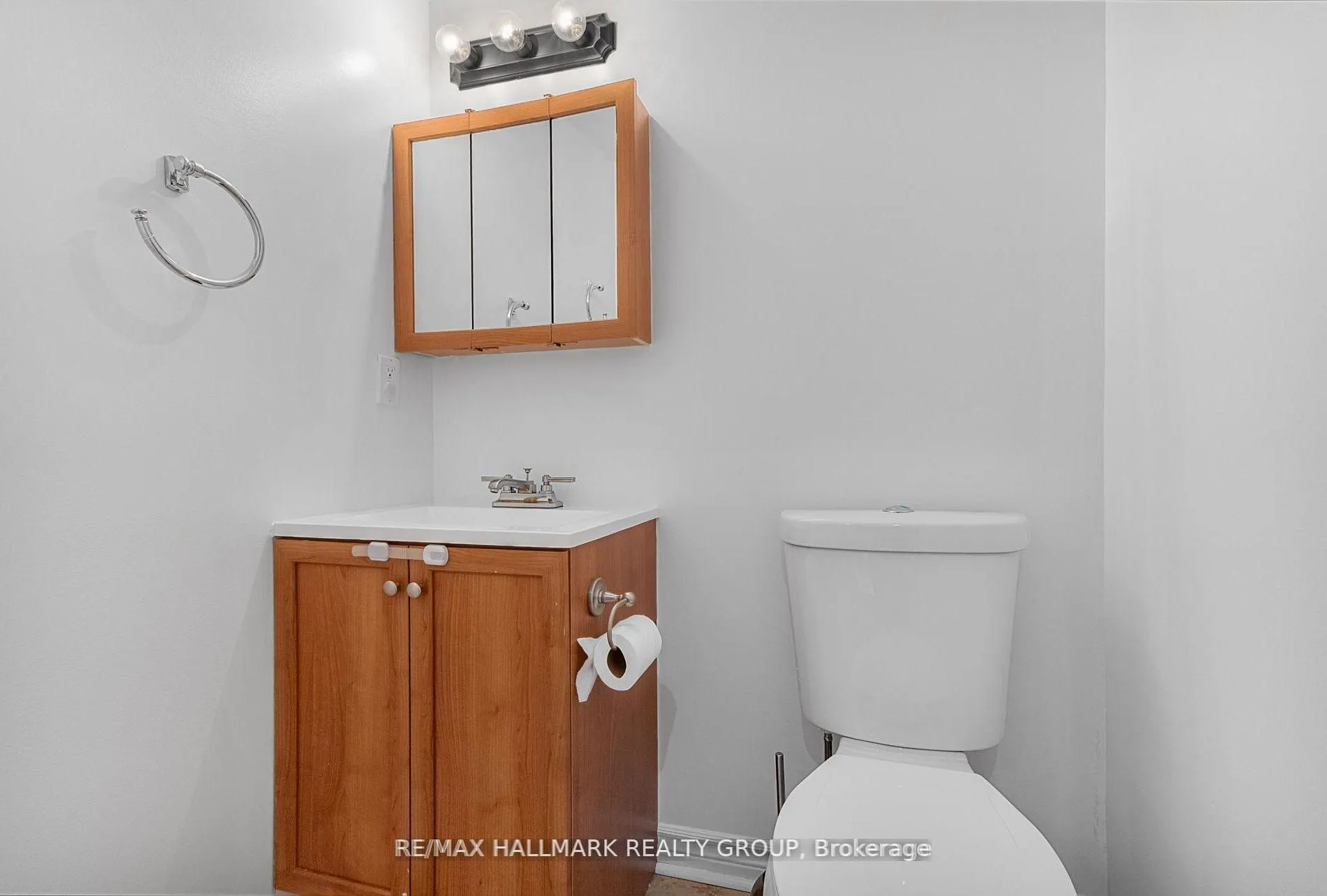 Photo 25 of 93 Cedarock Drive, Ottawa, Kanata - Bridlewood — HOMEH