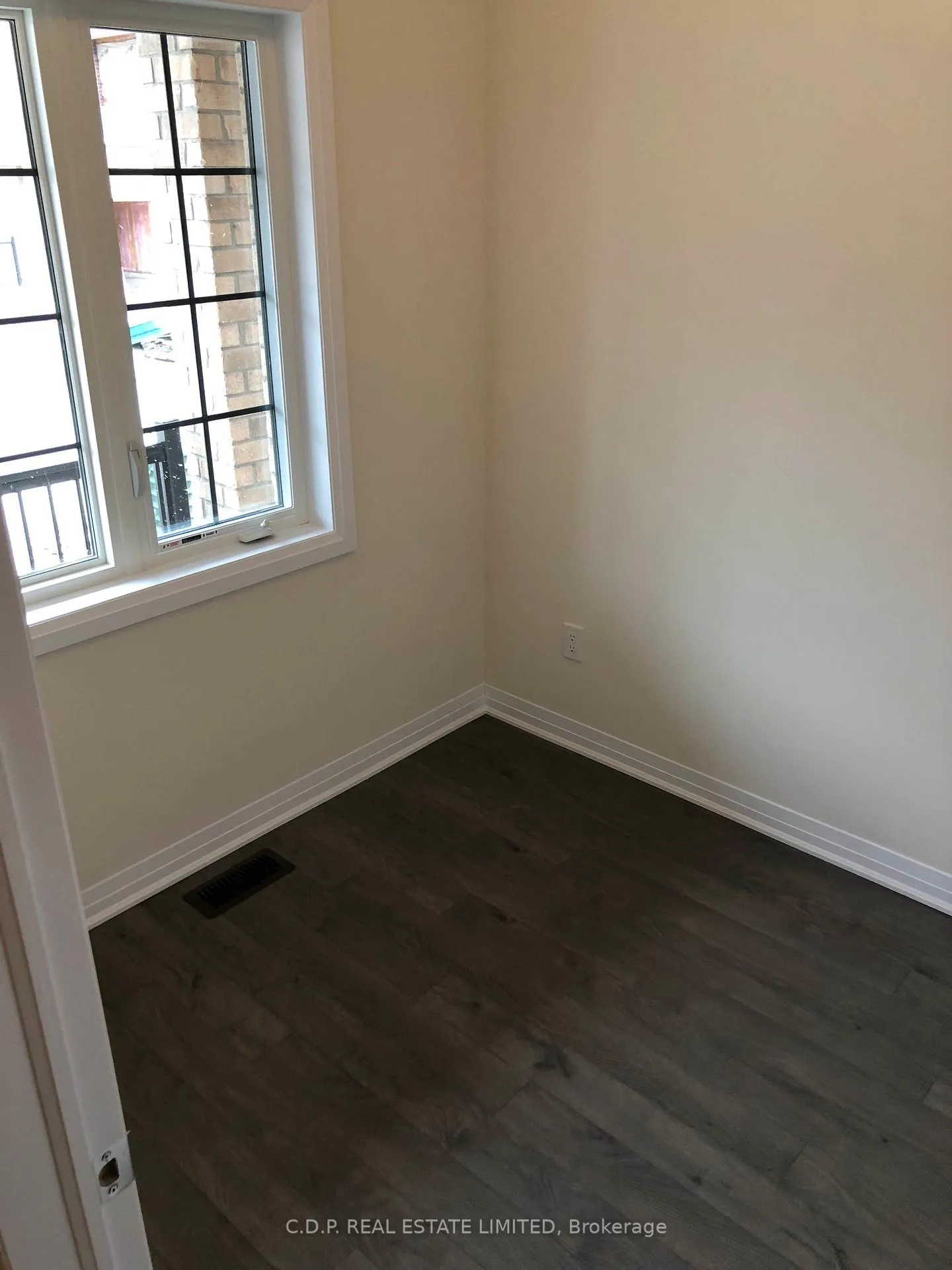 Photo 2 of 38 BEDFORD Estates Crescent N, Barrie, Bayshore — HOMEH