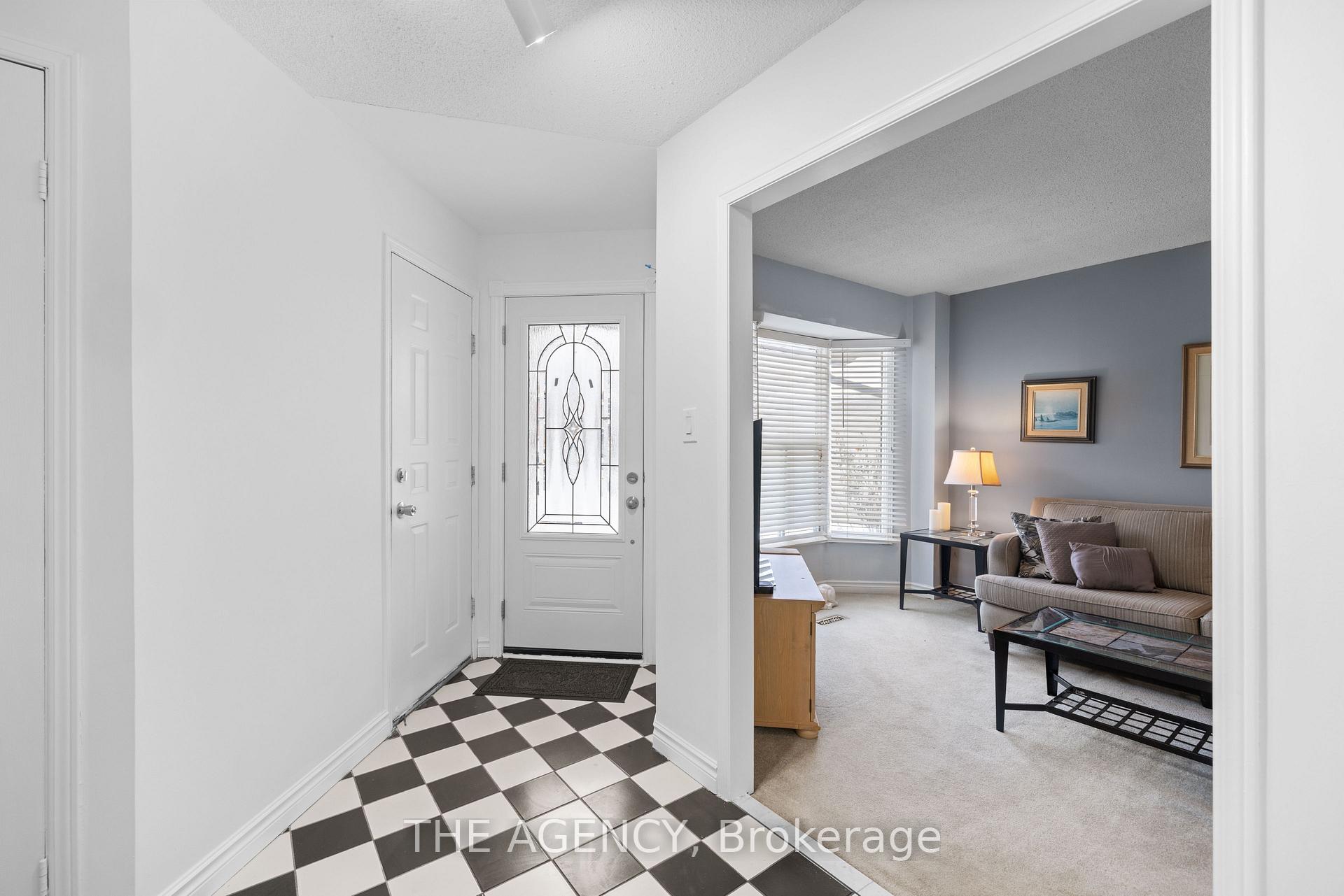 Photo 6 of 82 Barnes Drive, Ajax, Central — HOMEH