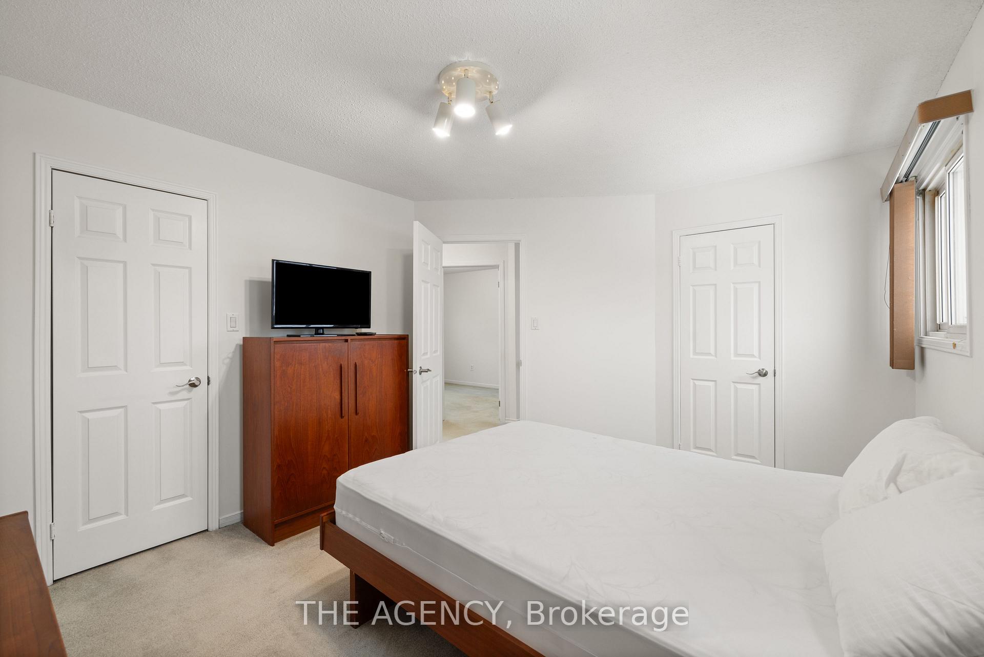 Photo 25 of 82 Barnes Drive, Ajax, Central — HOMEH