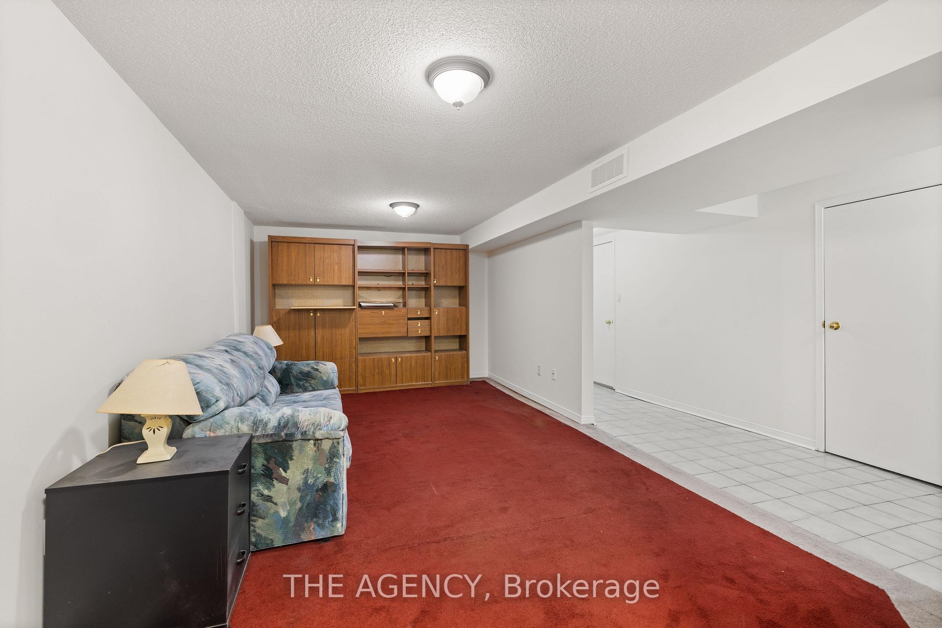 Photo 28 of 82 Barnes Drive, Ajax, Central — HOMEH