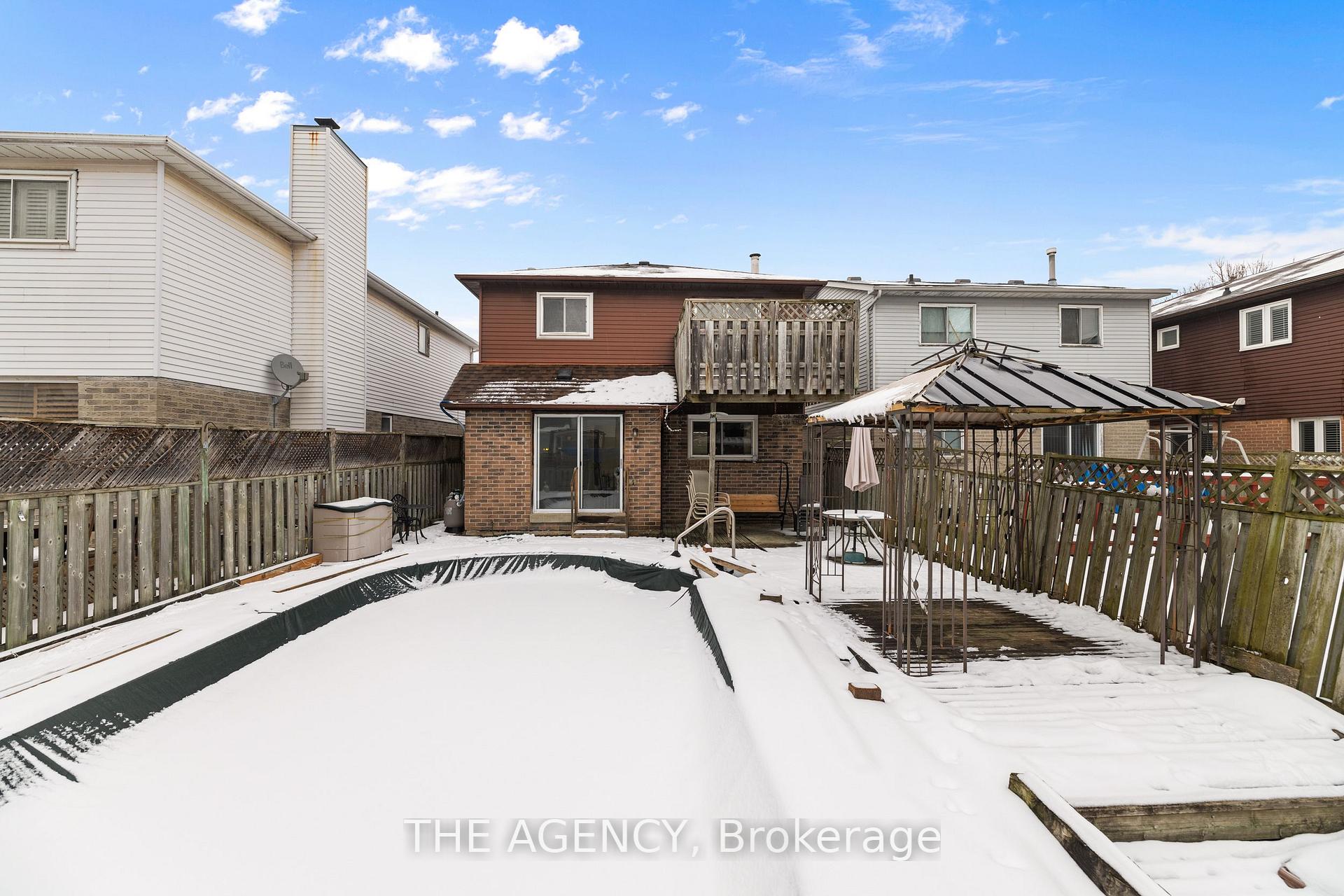 Photo 34 of 82 Barnes Drive, Ajax, Central — HOMEH