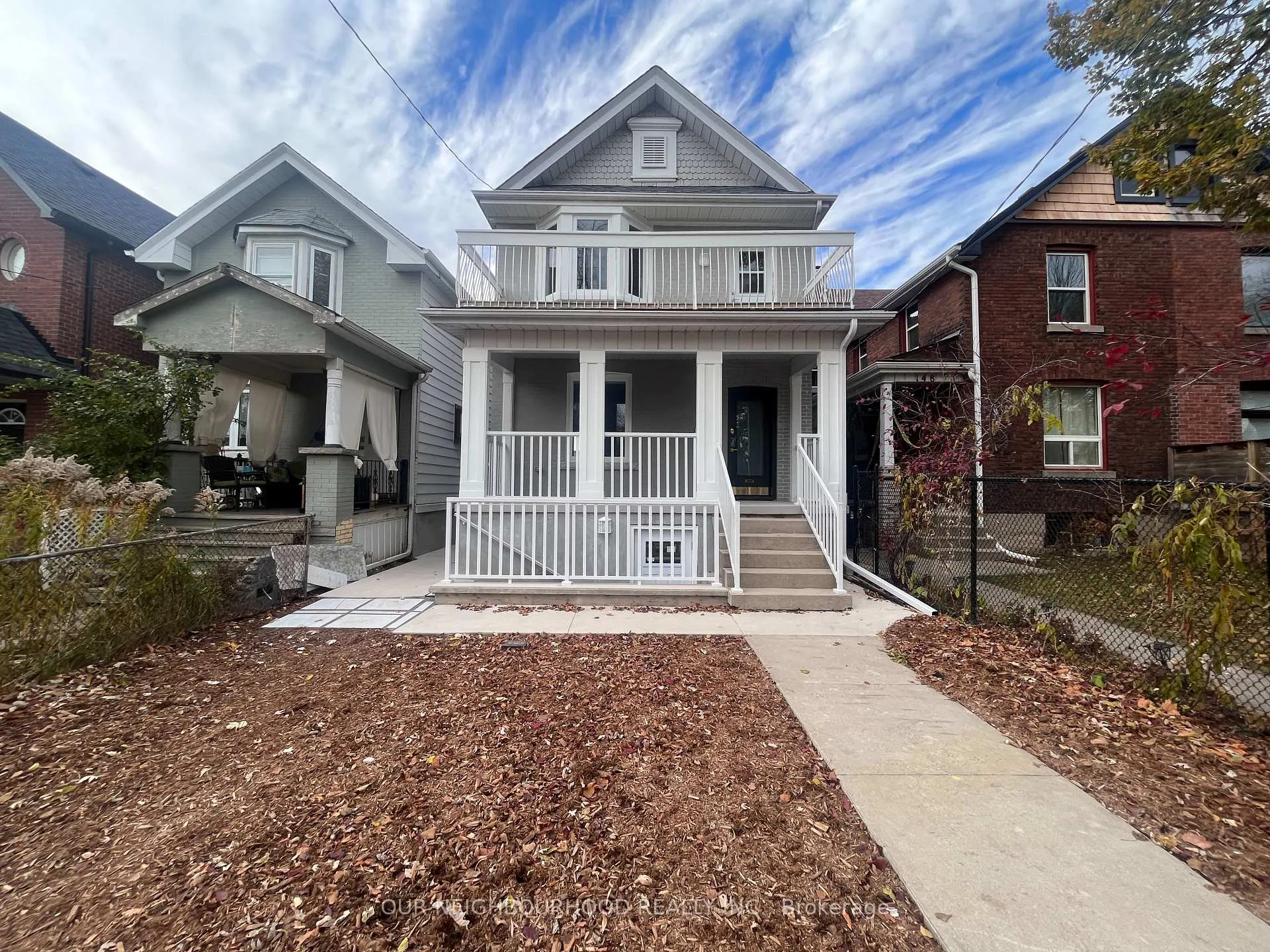 Front of Unit Lower, 146 Bartlett Avenue