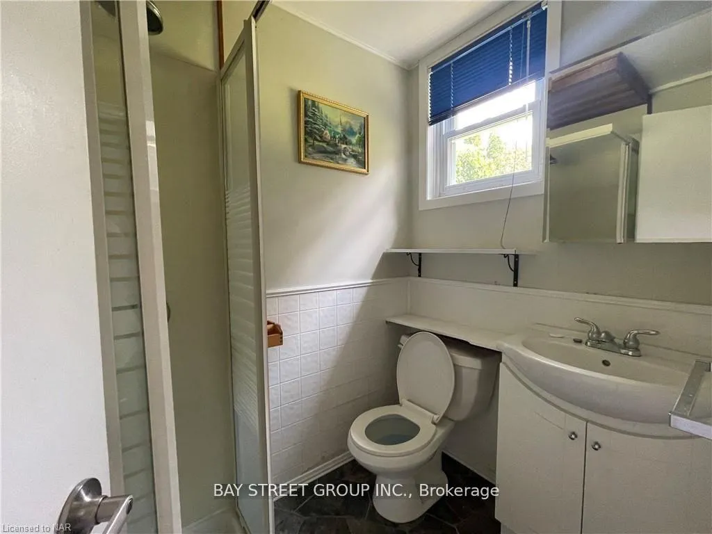 Photo 22 of 10 Rideau Crescent, St. Catharines, Vine/Linwell — HOMEH